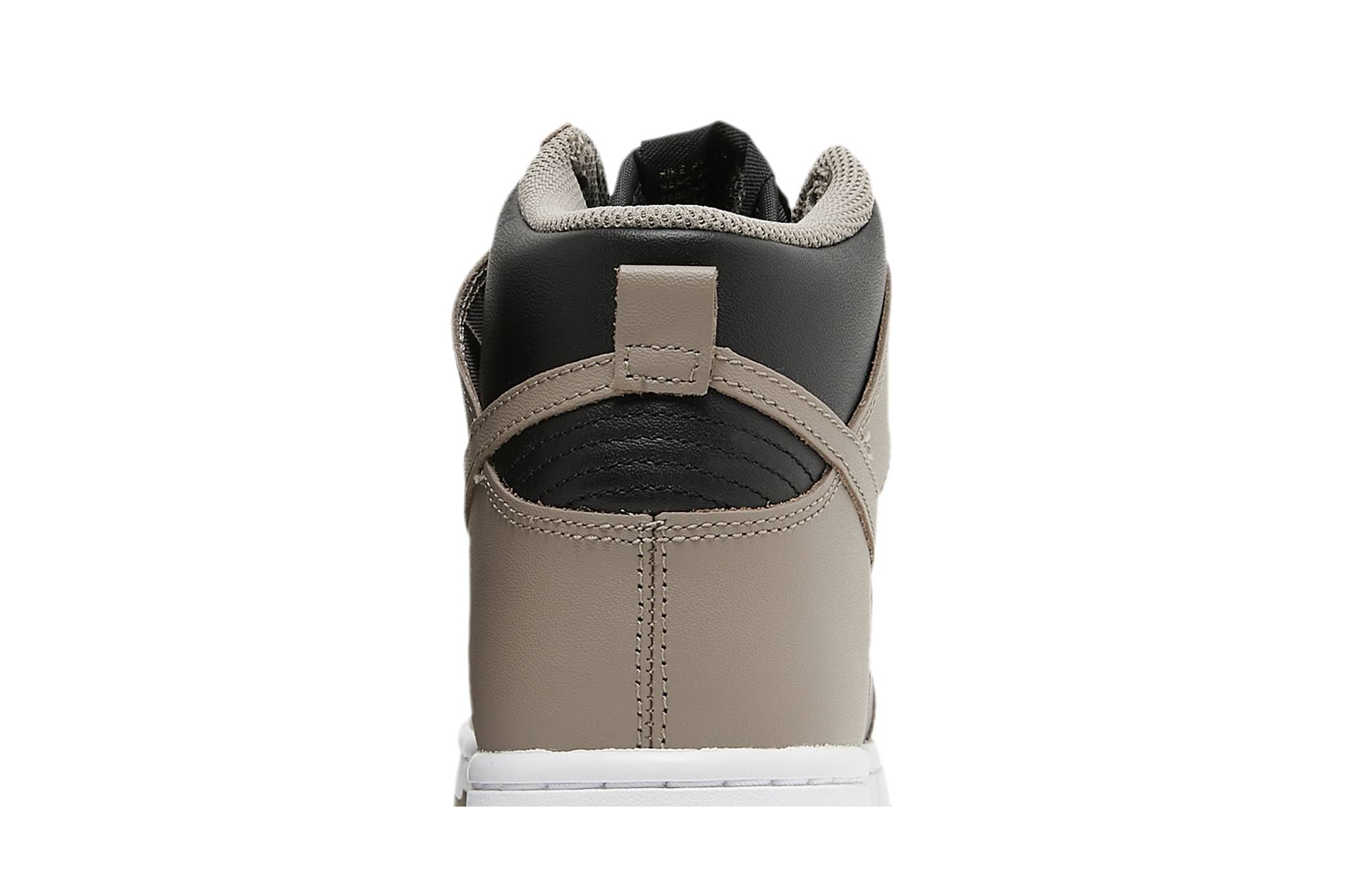 (Women) Nike Dunk High ‘Moon Fossil’ DD1869-002
