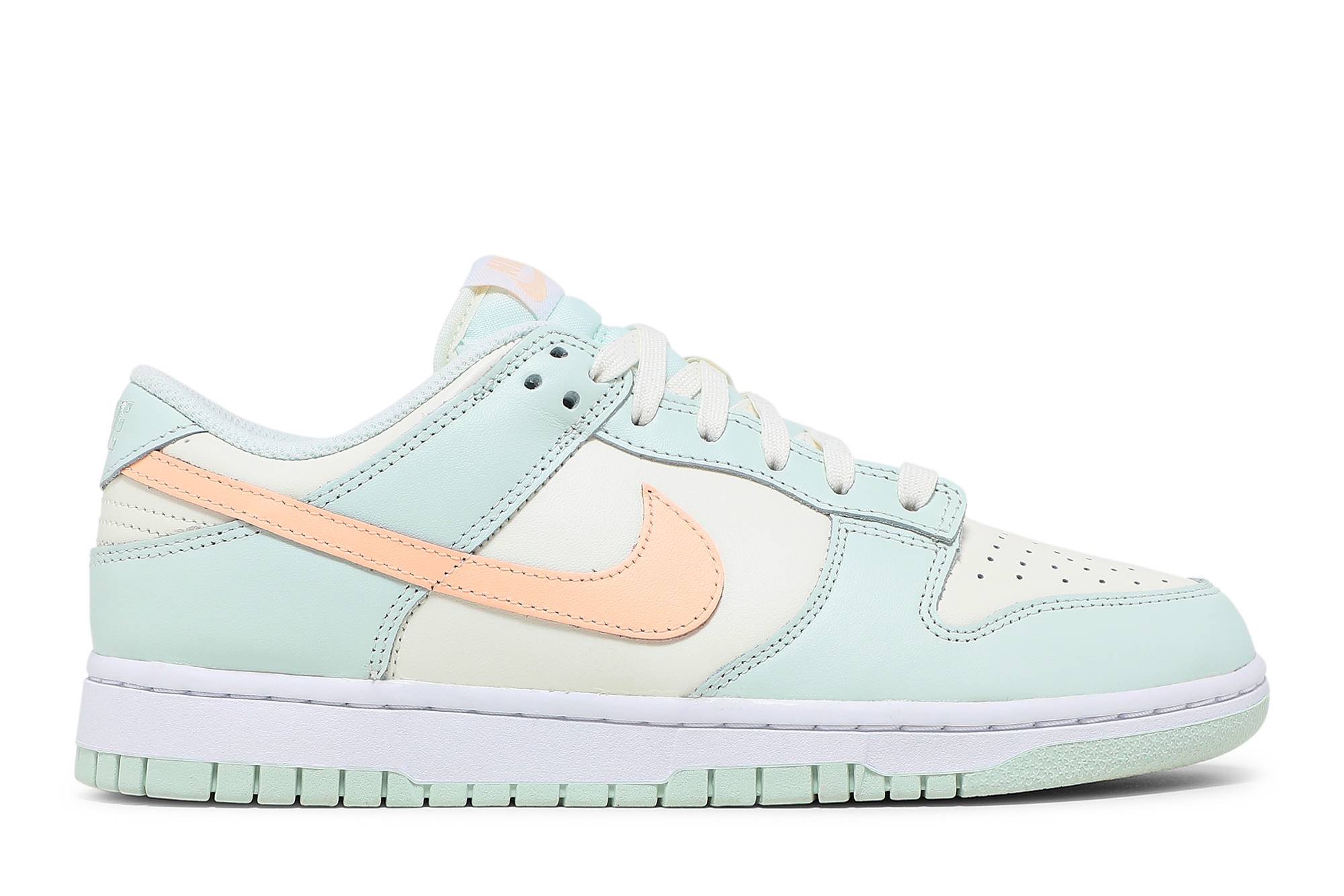 (Women) Nike Dunk Low ‘Barely Green’ DD1503-104