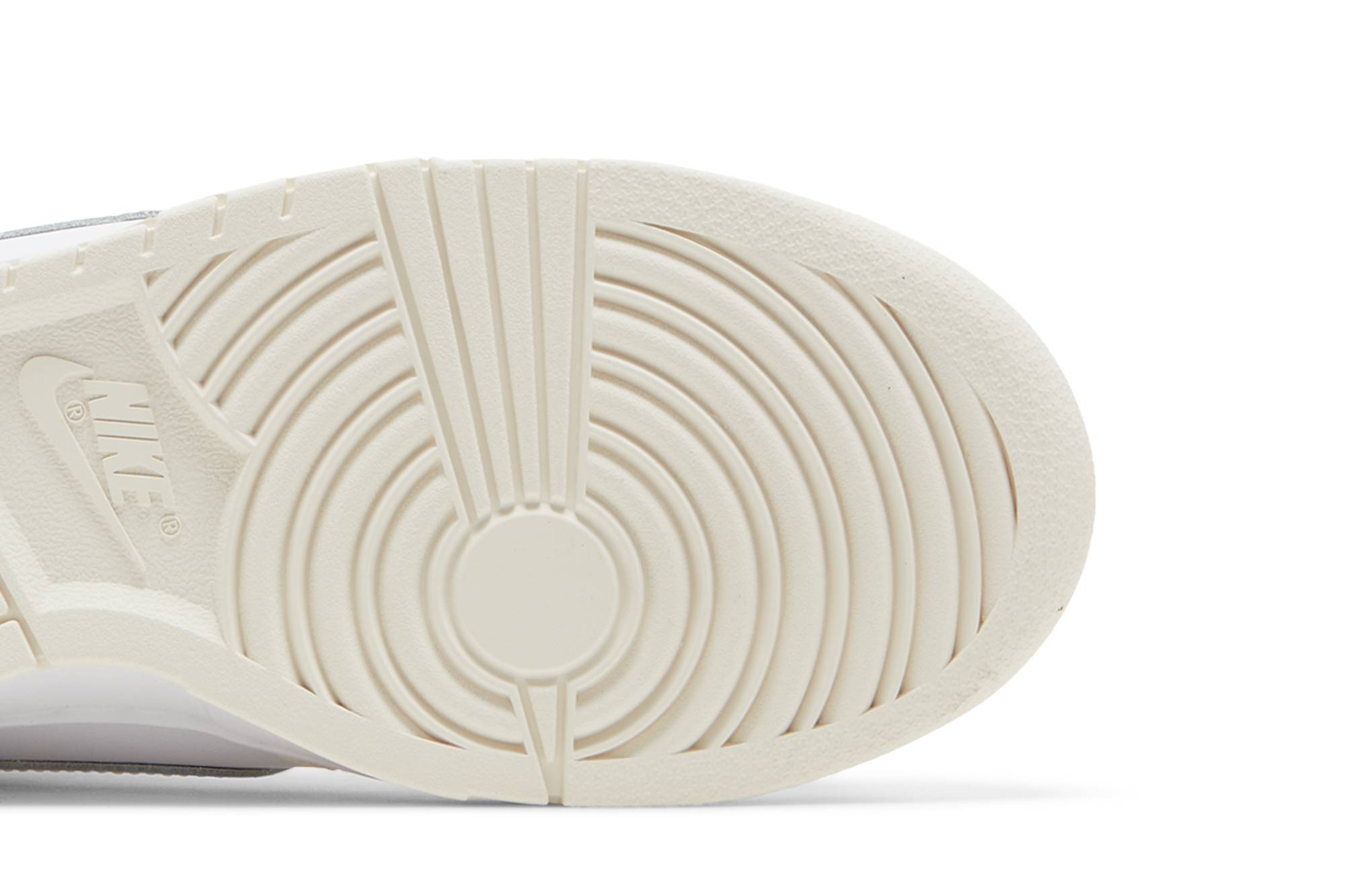 (Women) Nike Dunk Low ‘Coconut Milk’ DD1503-121
