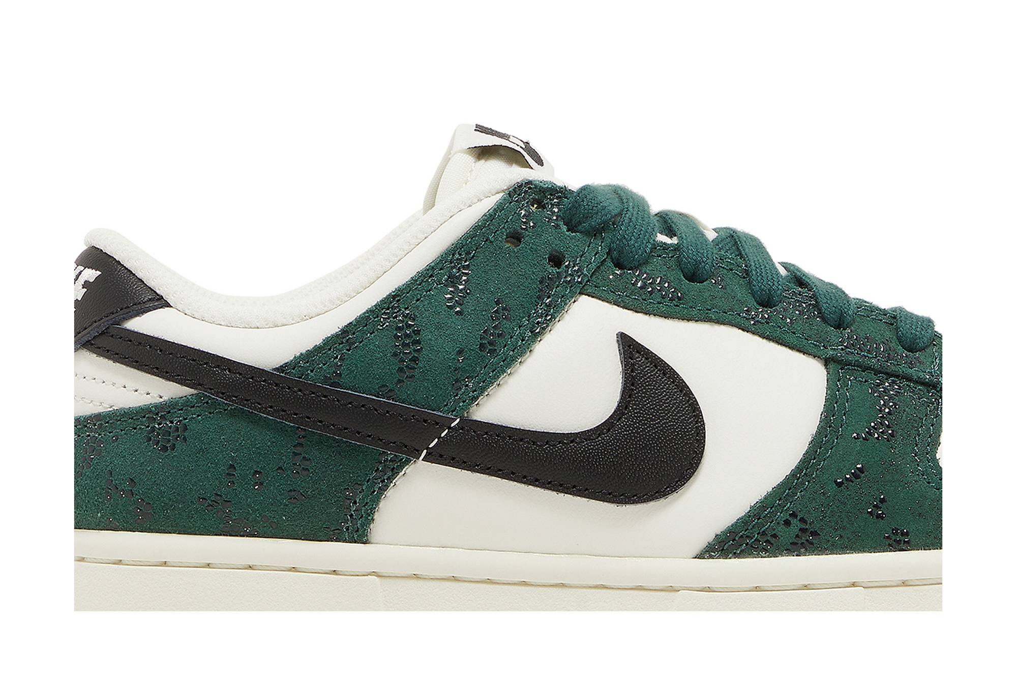 (Women) Nike Dunk Low Green Snake FQ8893-397 Nicesnk