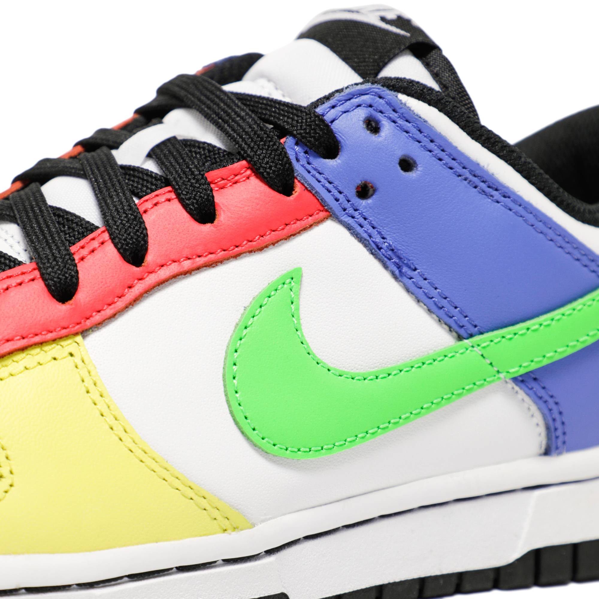 (Women) Nike Dunk Low ‘Green Strike’ DD1503-106