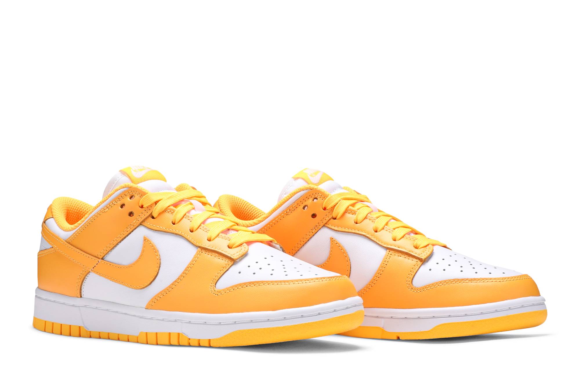 (Women) Nike Dunk Low ‘Laser Orange’ DD1503-800