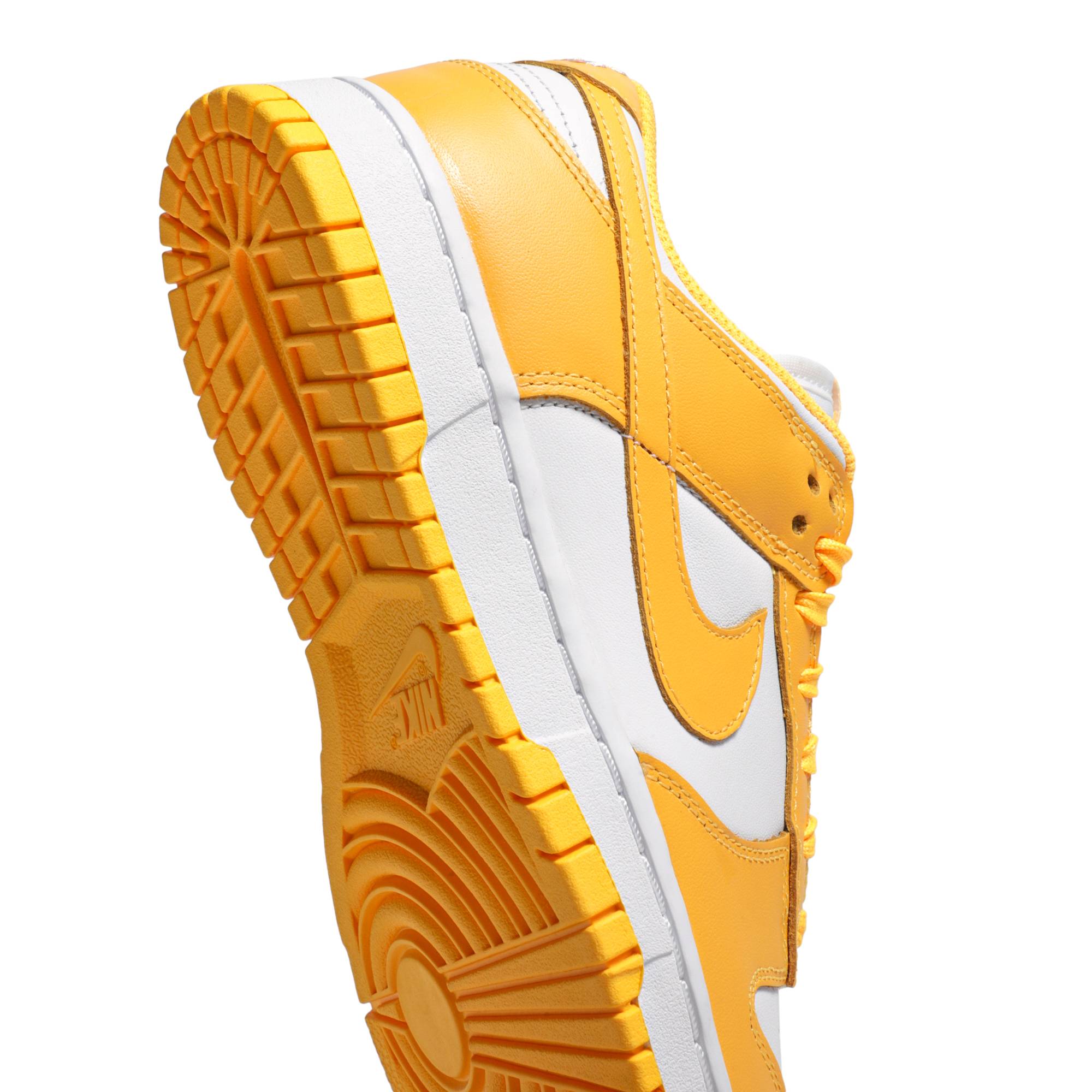 (Women) Nike Dunk Low ‘Laser Orange’ DD1503-800