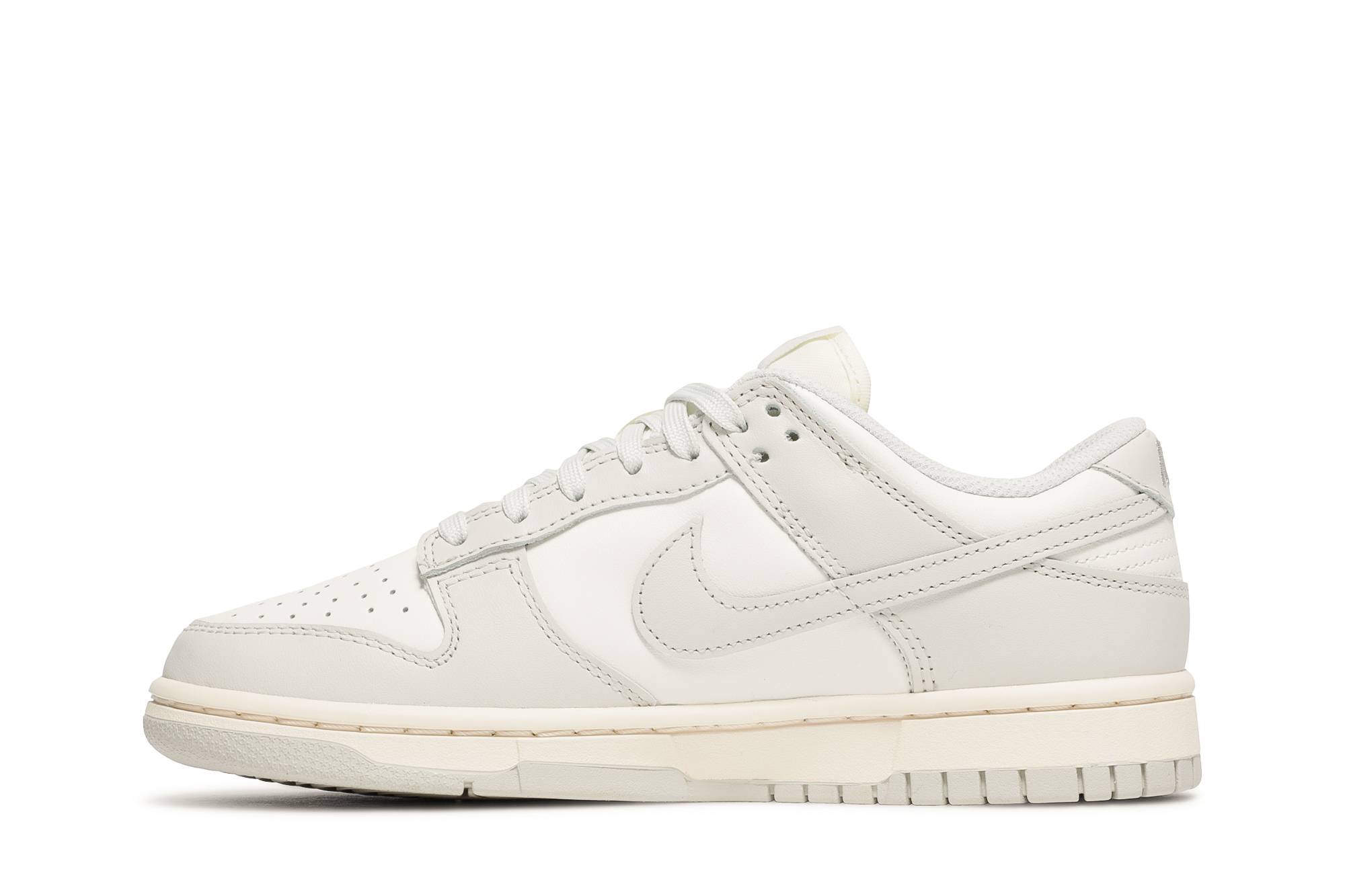 (Women) Nike Dunk Low ‘Light Bone’ DD1503-107