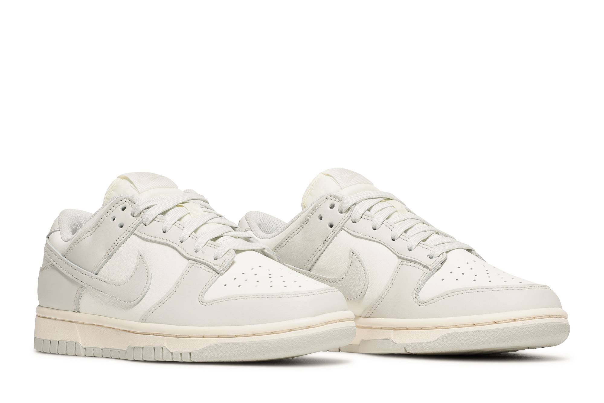 (Women) Nike Dunk Low ‘Light Bone’ DD1503-107