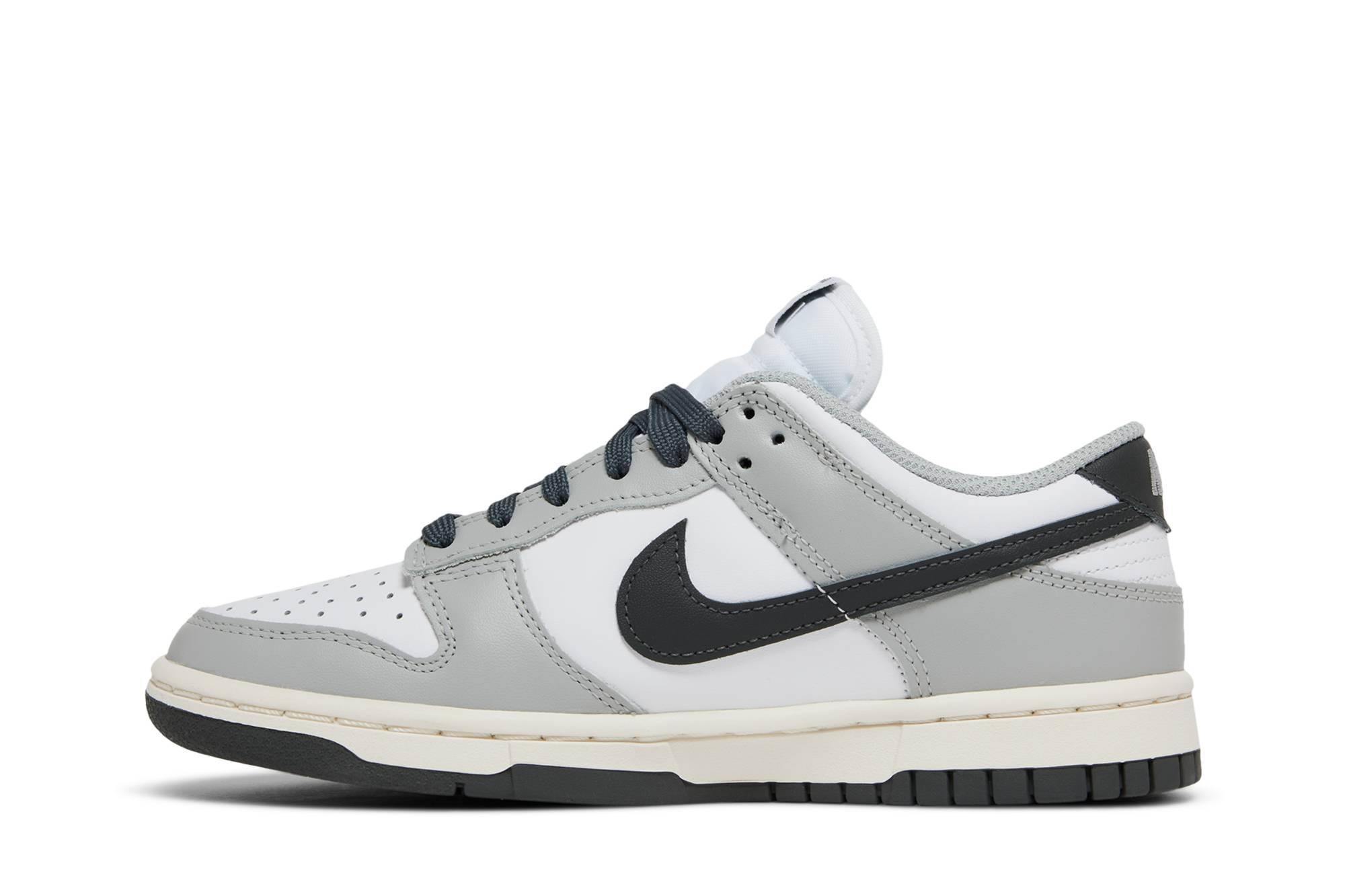 (Women) Nike Dunk Low ‘Light Smoke Grey’ DD1503-117