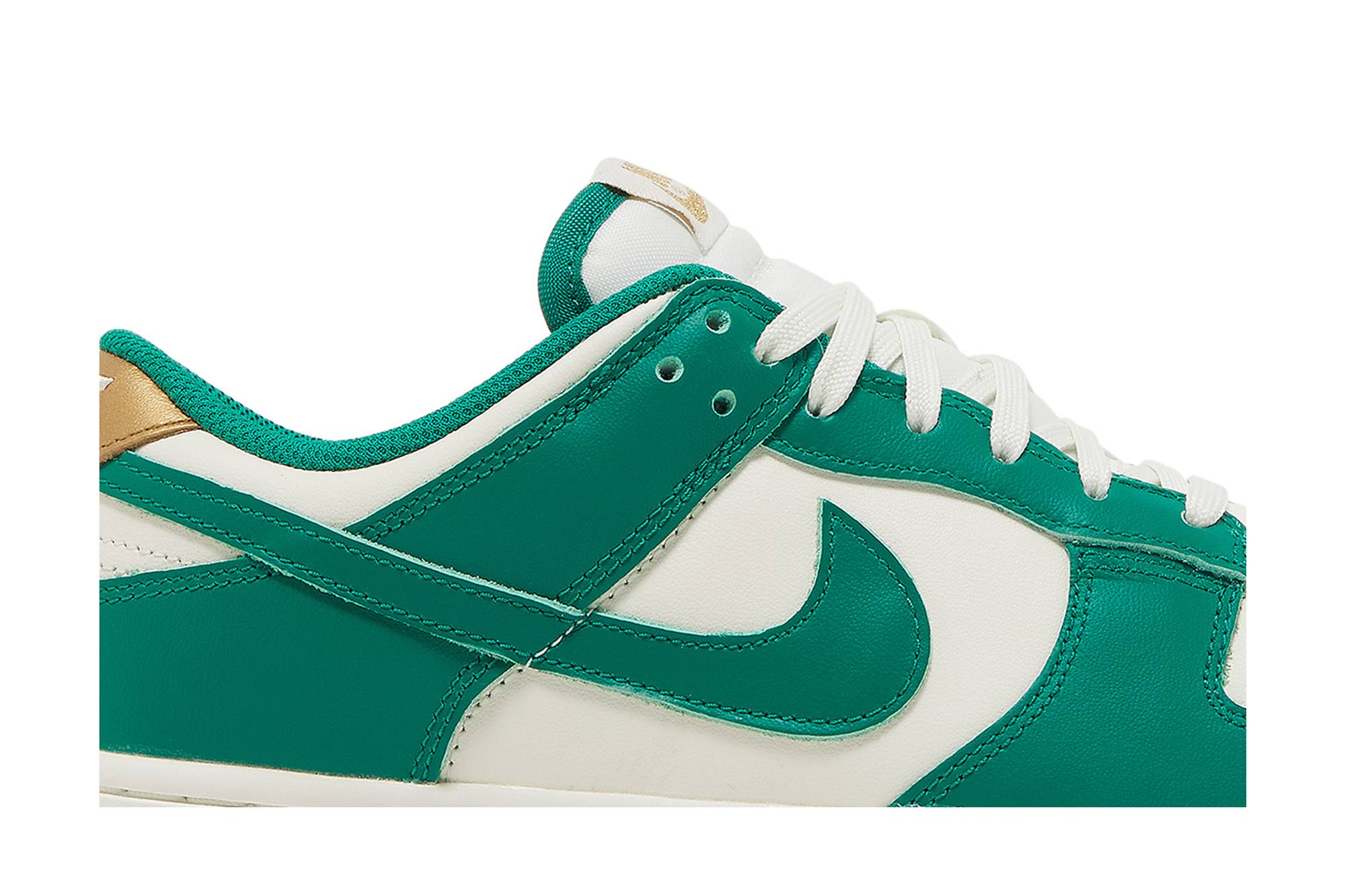 (Women) Nike Dunk Low ‘Malachite Metallic Gold’ FB7173-131