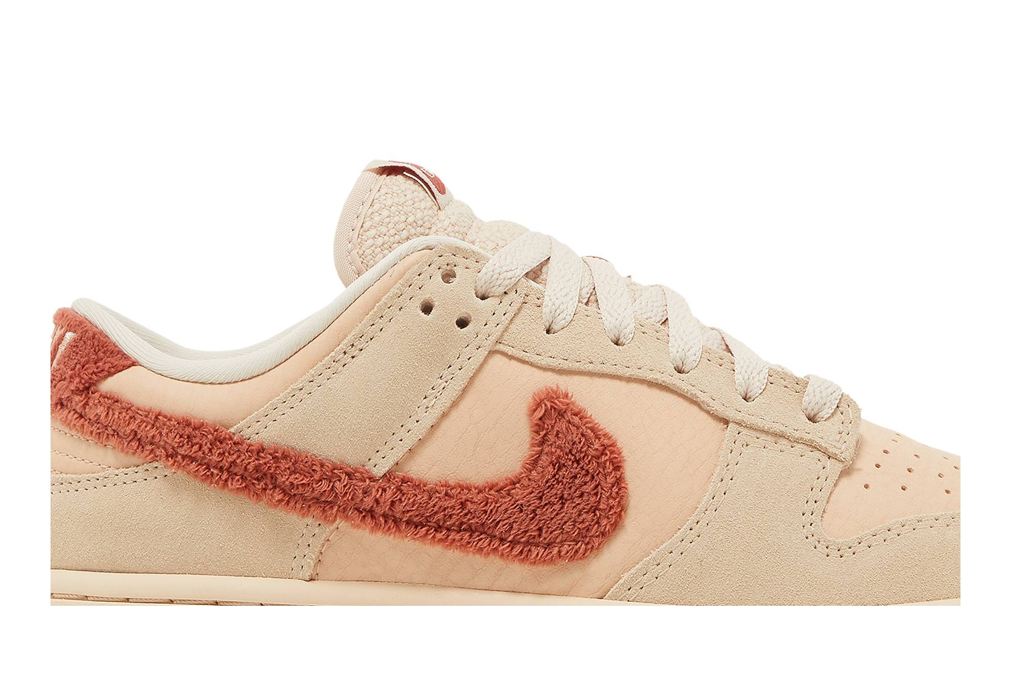(Women) Nike Dunk Low ‘Terry Swoosh’ DZ4706-200
