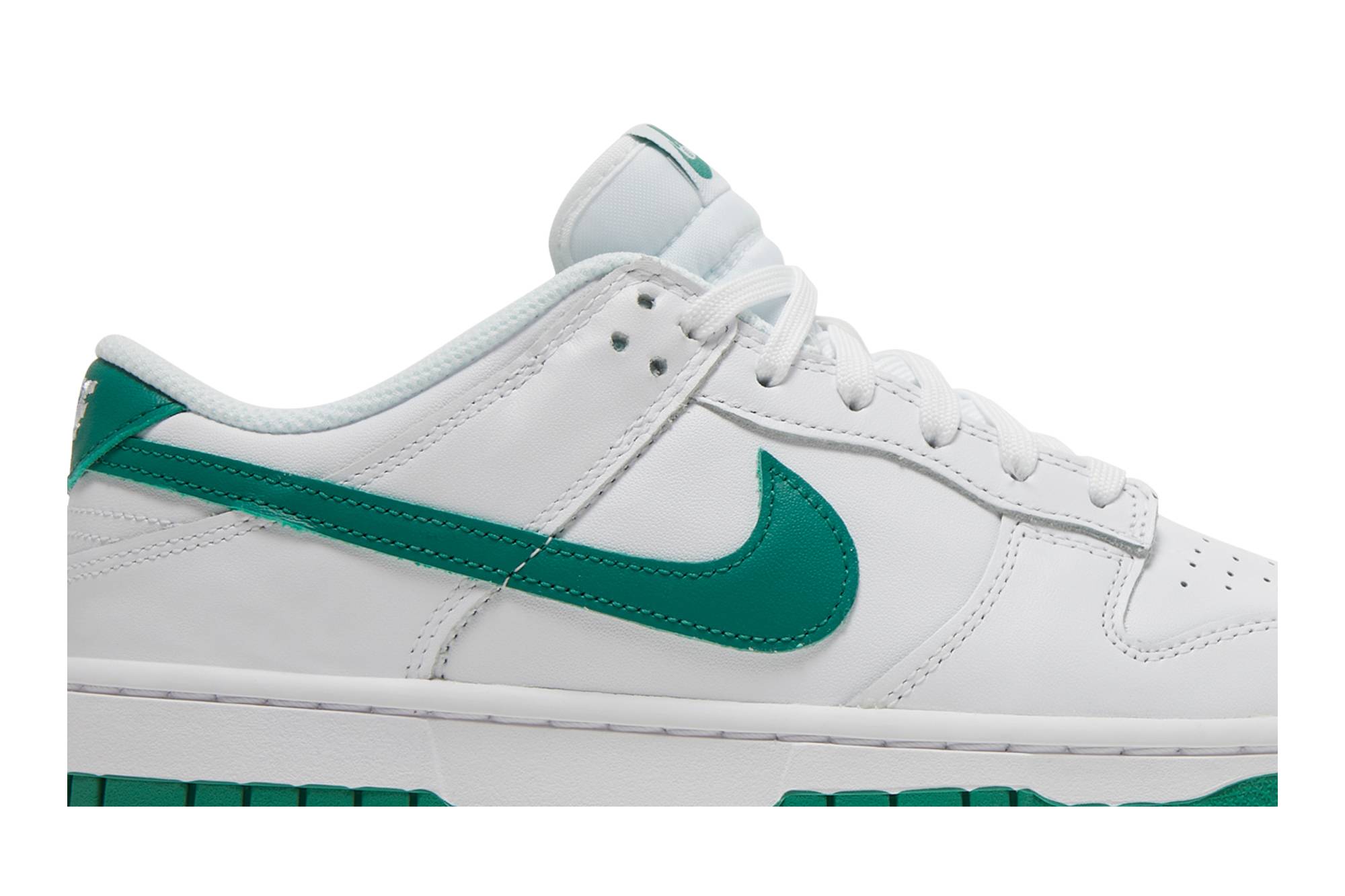 (Women) Nike Dunk Low ‘White Green’ DD1503-112