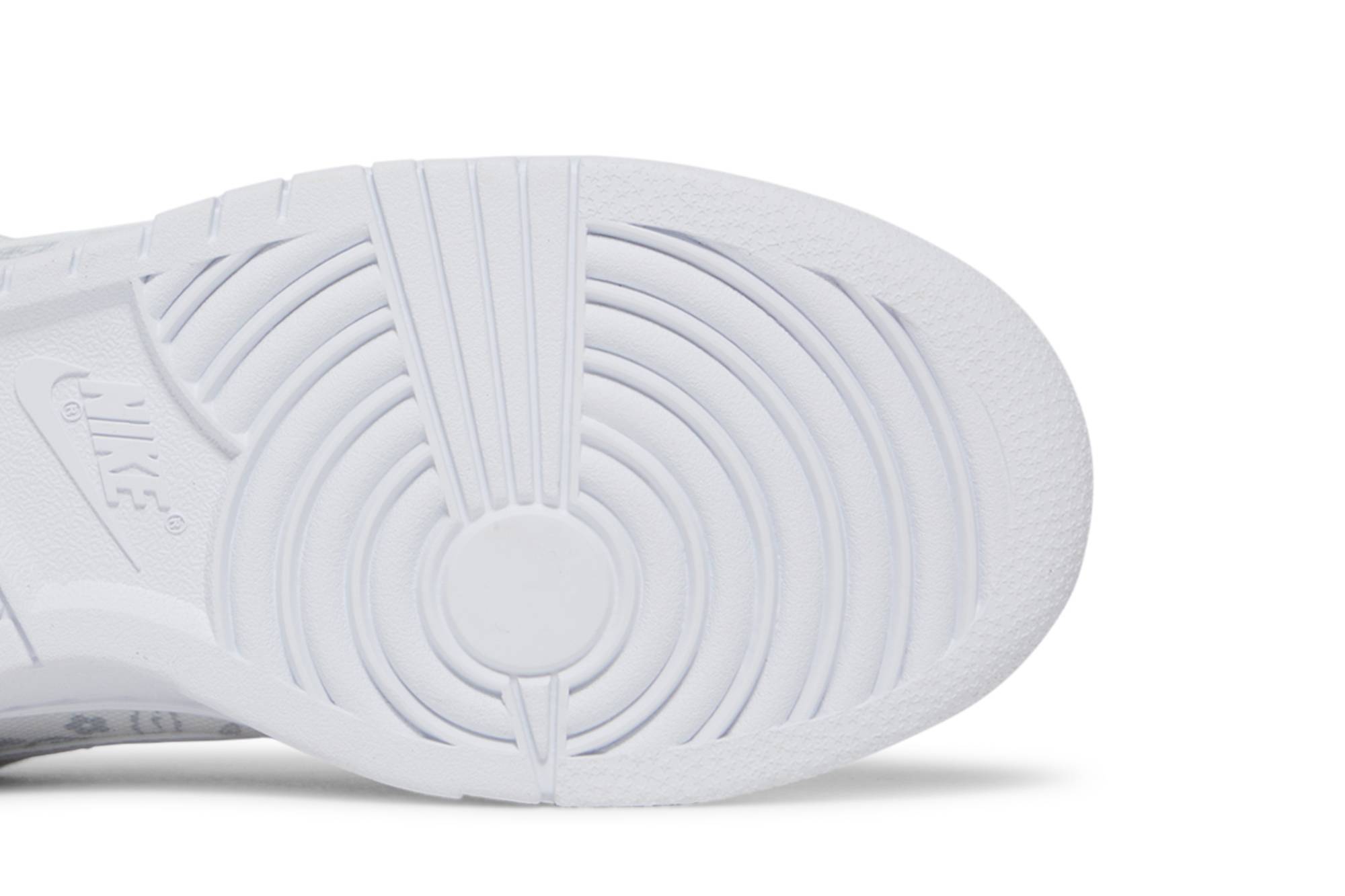 (Women) Nike Dunk Low ‘White Paisley’ DJ9955-100