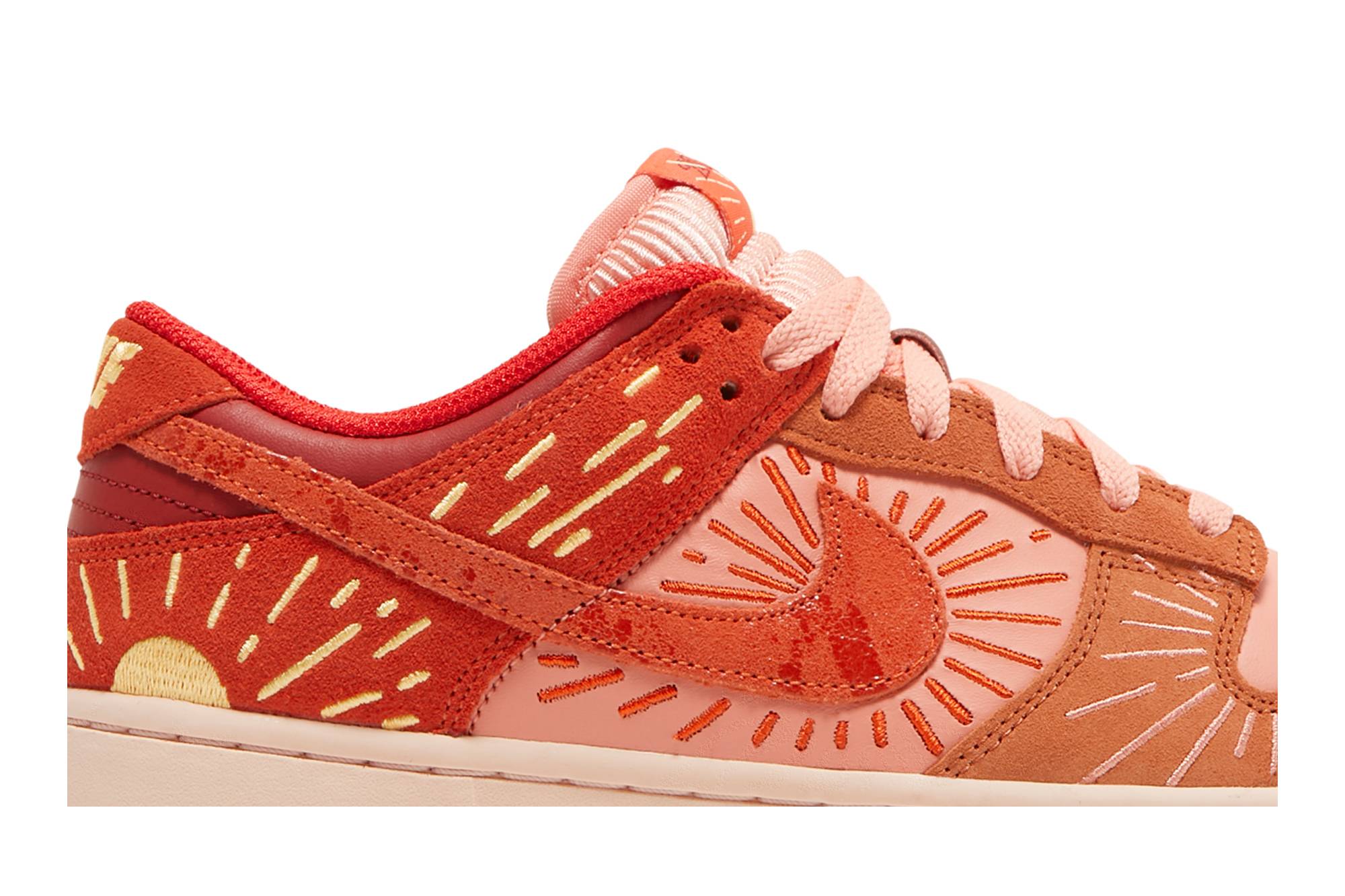 (Women) Nike Dunk Low Winter Solstice DO6723-800 Nicesnk