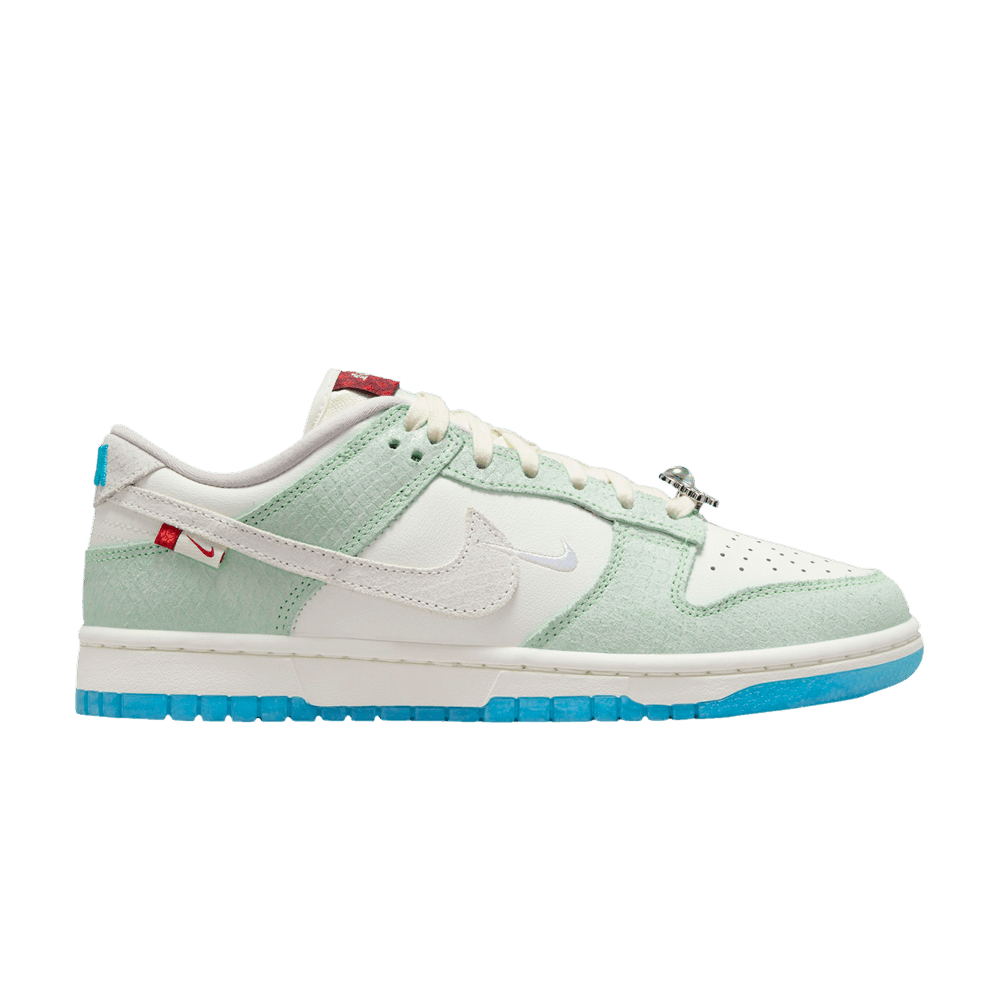 (Women) Nike Dunk Low LX ‘Year of the Dragon’ FZ5065-111