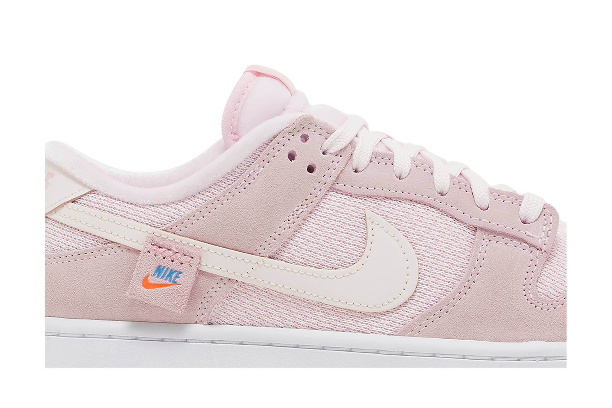 (Women) Nike Dunk Low Teddy Bear ‘Light Soft Pink’ DZ5318-640