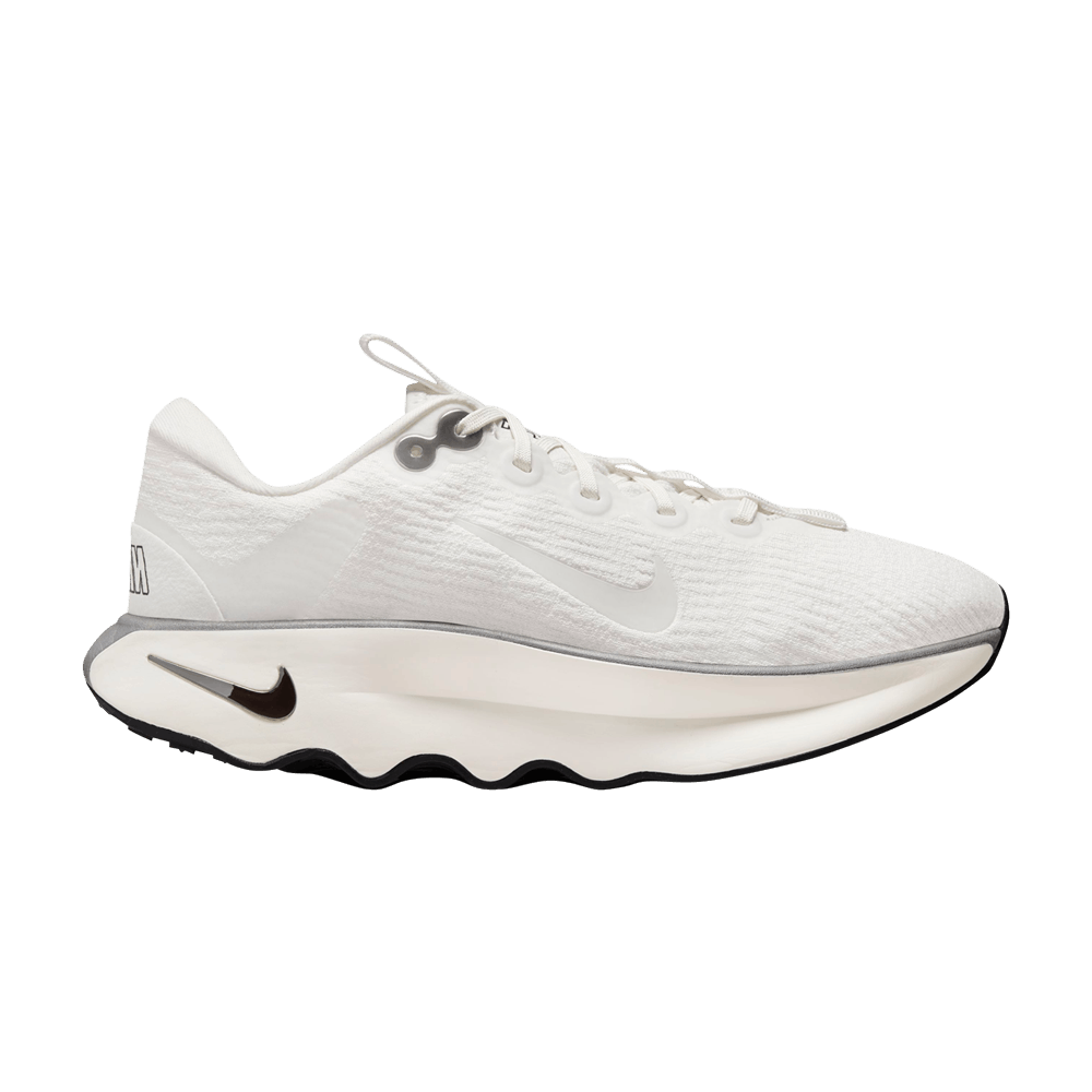 (Women) Nike Motiva ‘Summit White Black’ DV1238-103