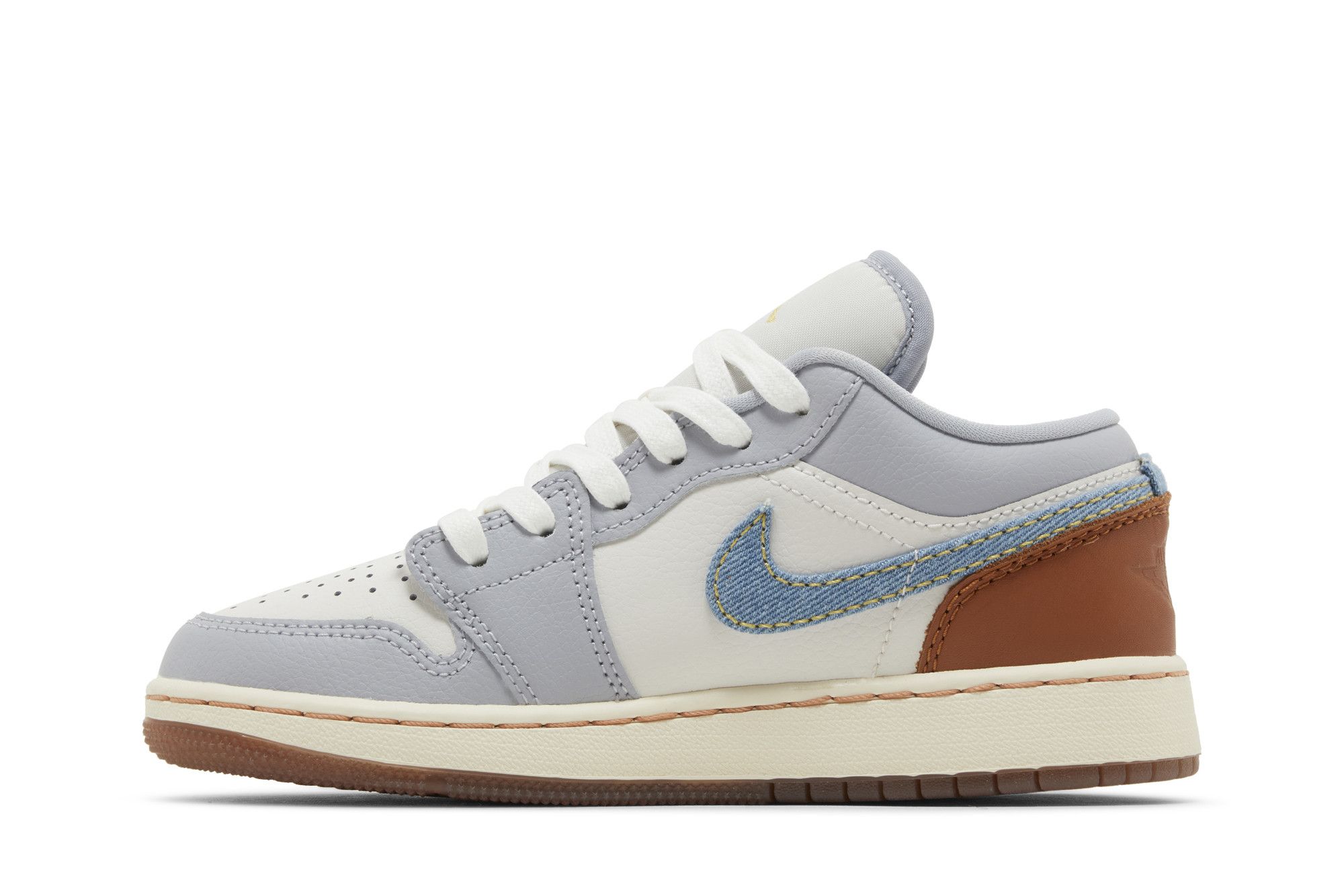 (Youth) Air Jordan 1 Low SE ‘Sashiko’ FZ5046-041