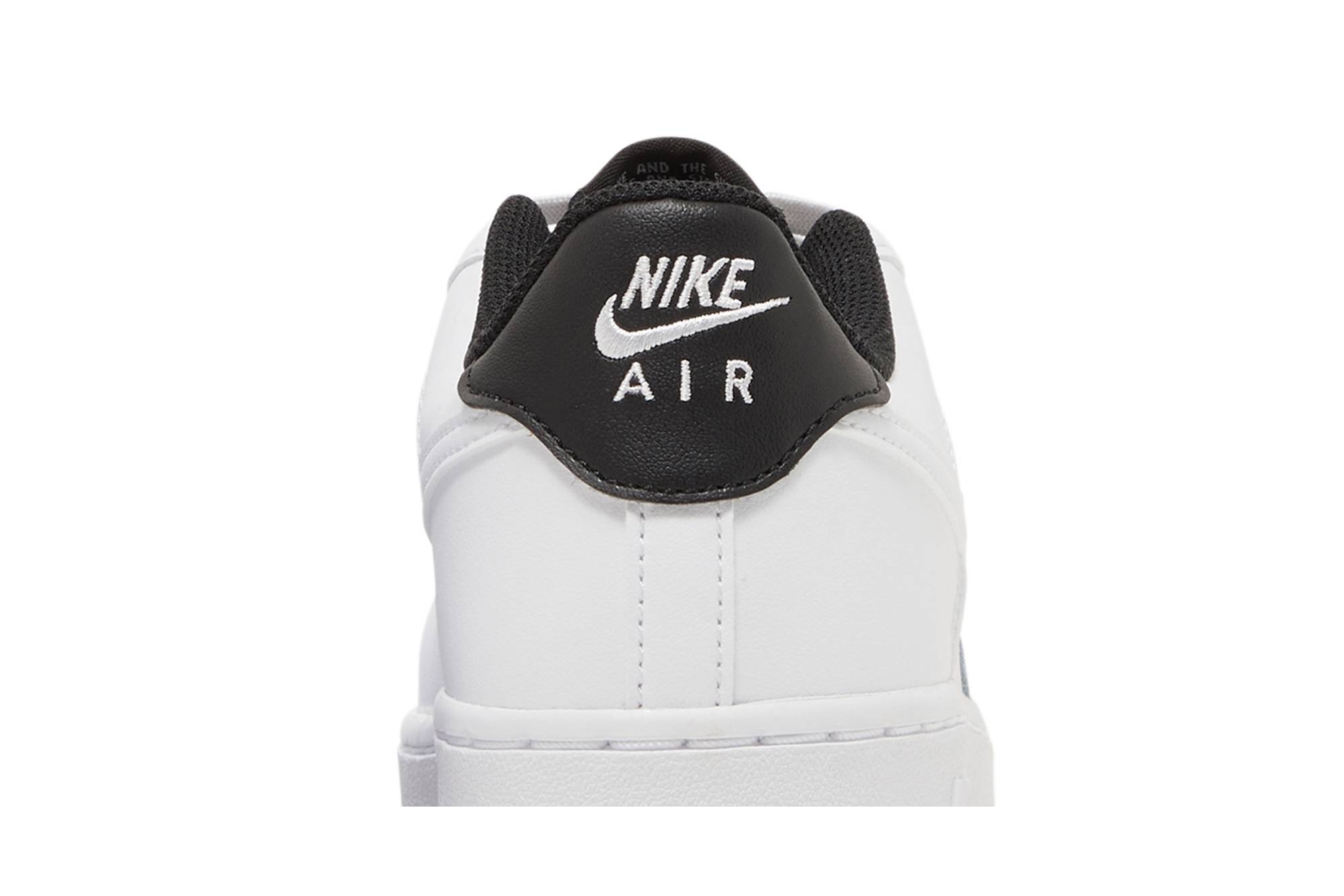 (Youth) Nike Air Force 1 07 ESS GS White Black DV1331-100 Nicesnk