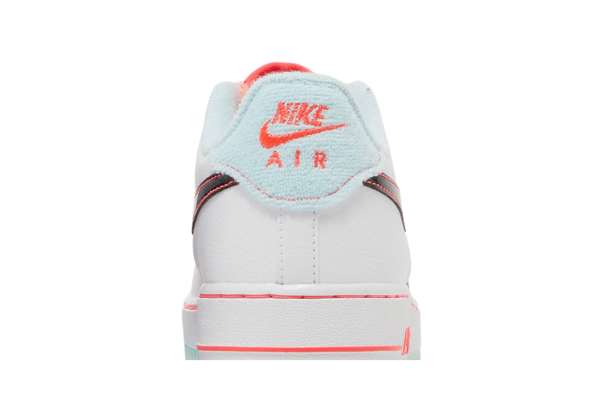 (Youth) Nike Air Force 1 07 LV8 GS White Atomic Pink DD7709-100 Nicesnk