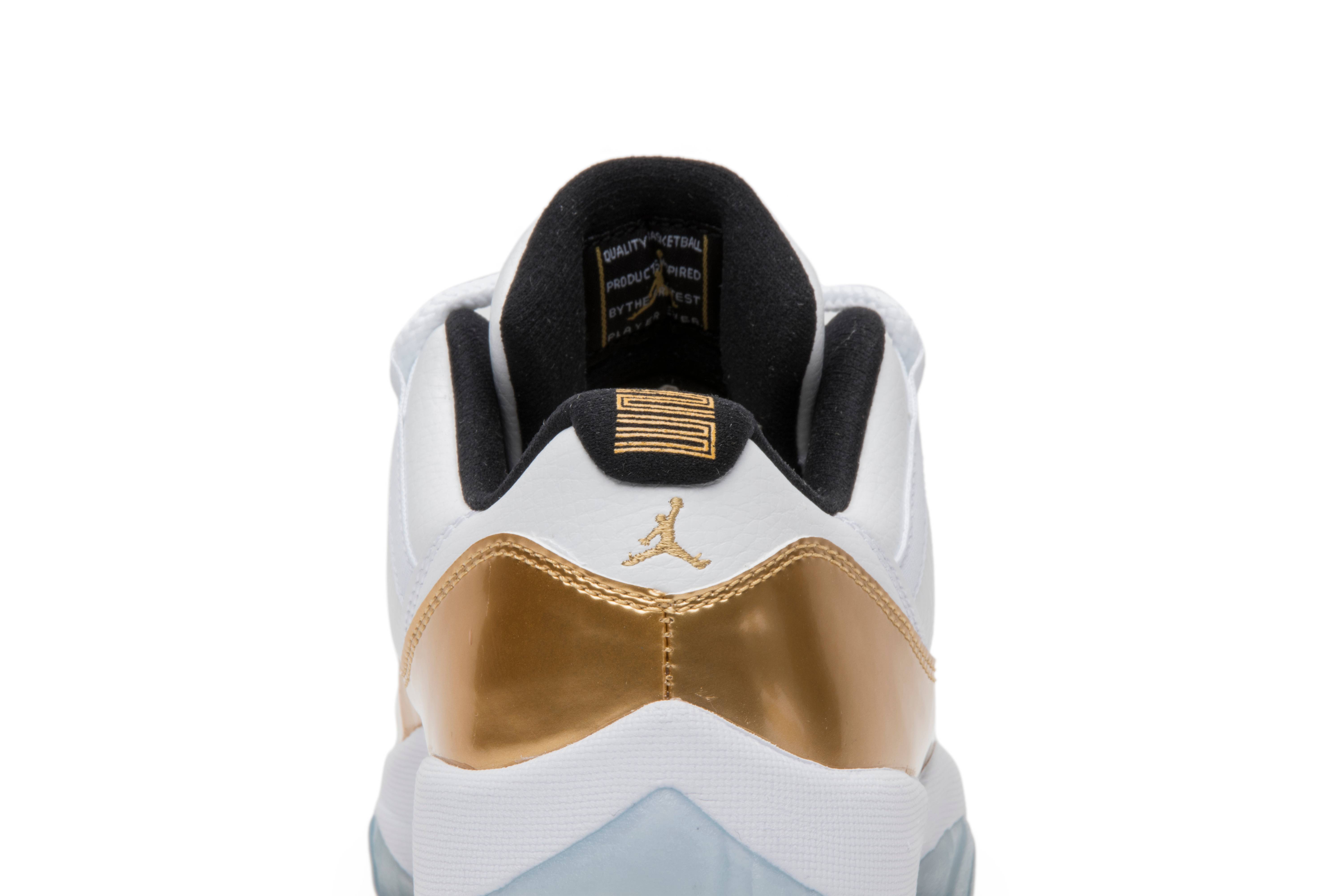 Air Jordan 11 Retro Low ‘Closing Ceremony’ 528895-103