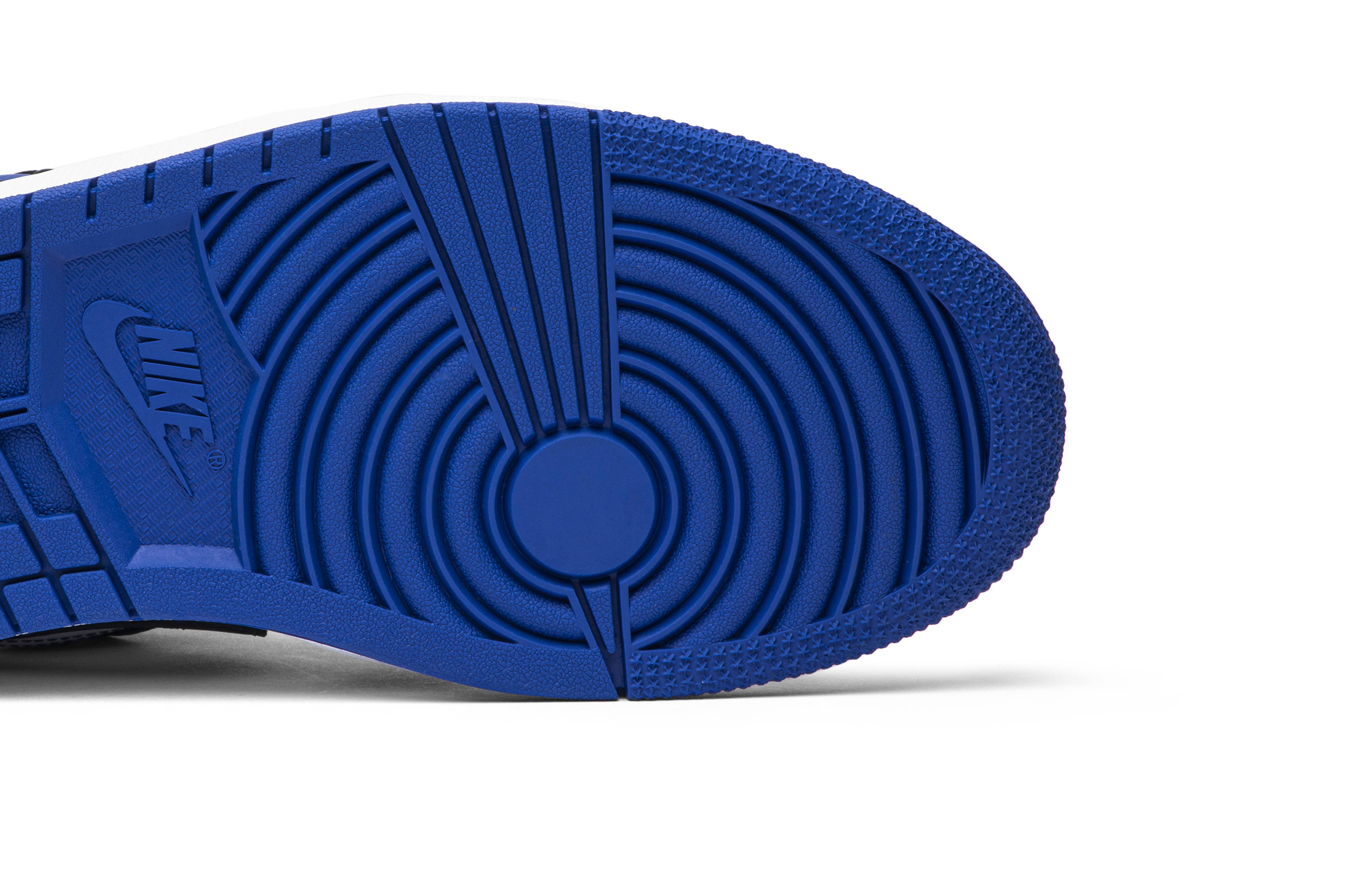 Air Jordan 1 Low ‘Royal Toe’ CQ9446-400