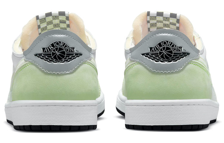 Air Jordan 1 Low OG ‘Ghost Green’ CZ0790-103