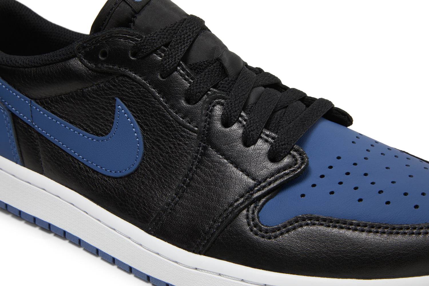 Air Jordan 1 Low OG ‘Mystic Navy’ CZ0790-041