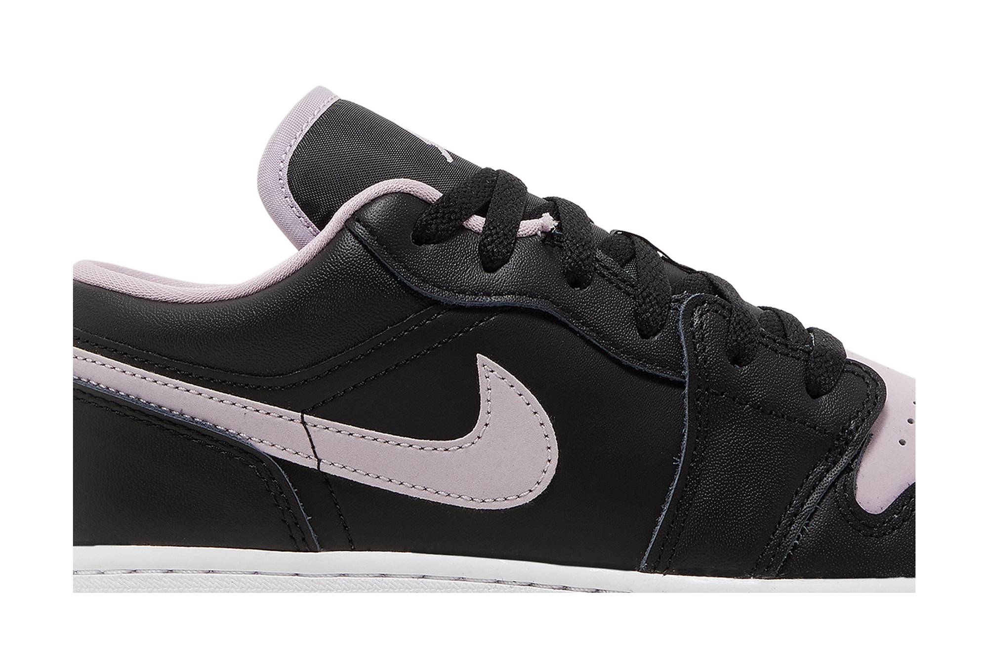 (Grade School) Air Jordan 1 Low SE ‘Black Iced Lilac’ DV1333-051