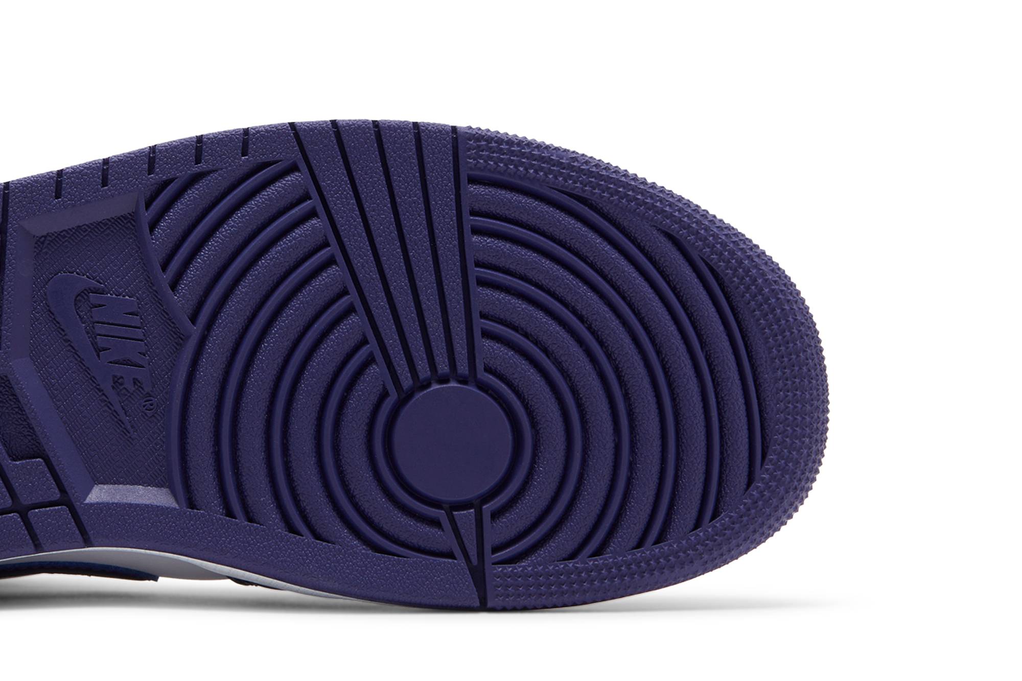 Air Jordan 1 Mid ‘Sky J Purple’ DQ8426-515