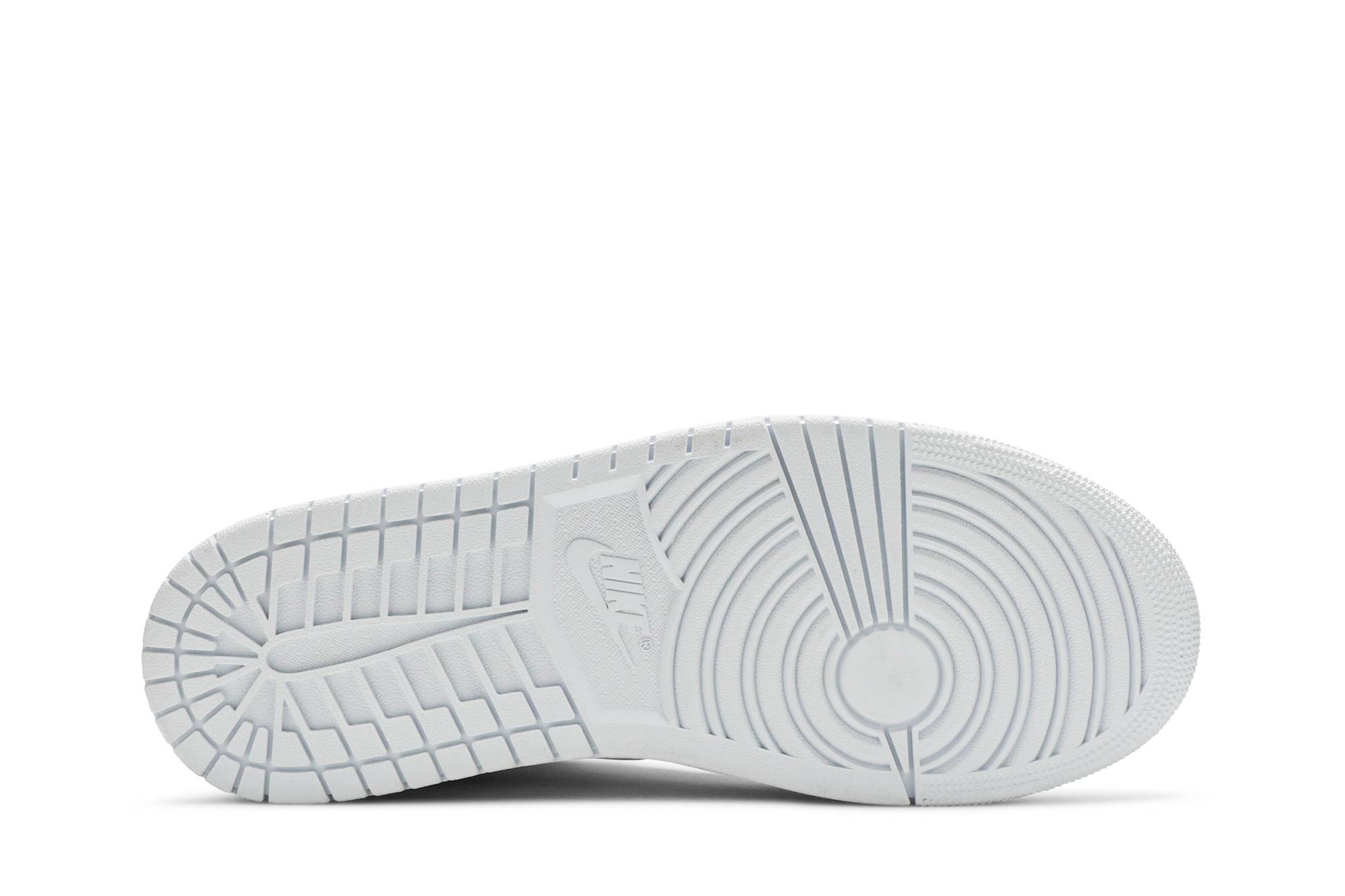 Air Jordan 1 Mid ‘Triple White’ 554724-130