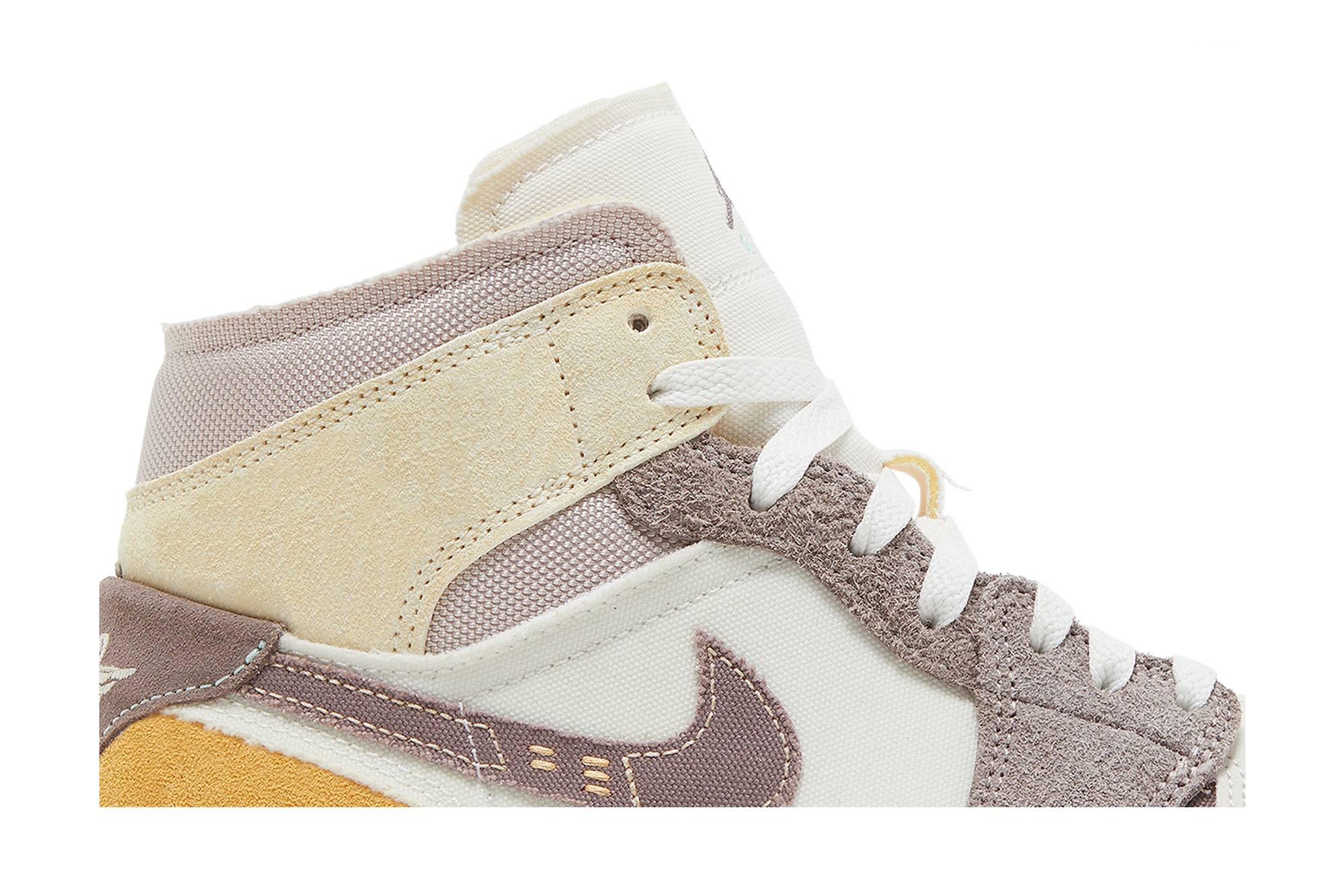 Air Jordan 1 Mid Craft ‘Inside Out’ DM9652-102