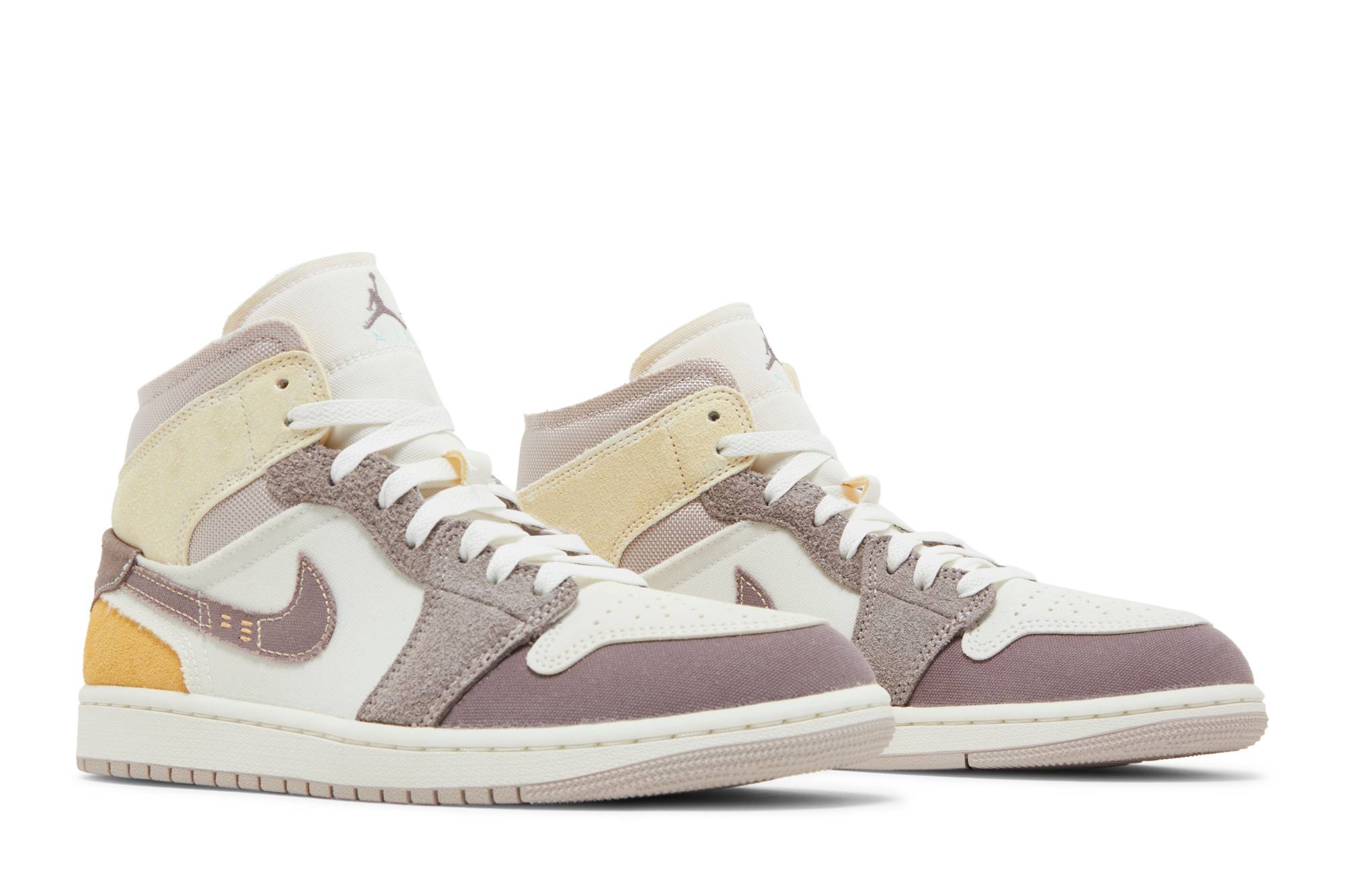Air Jordan 1 Mid Craft ‘Inside Out’ DM9652-102