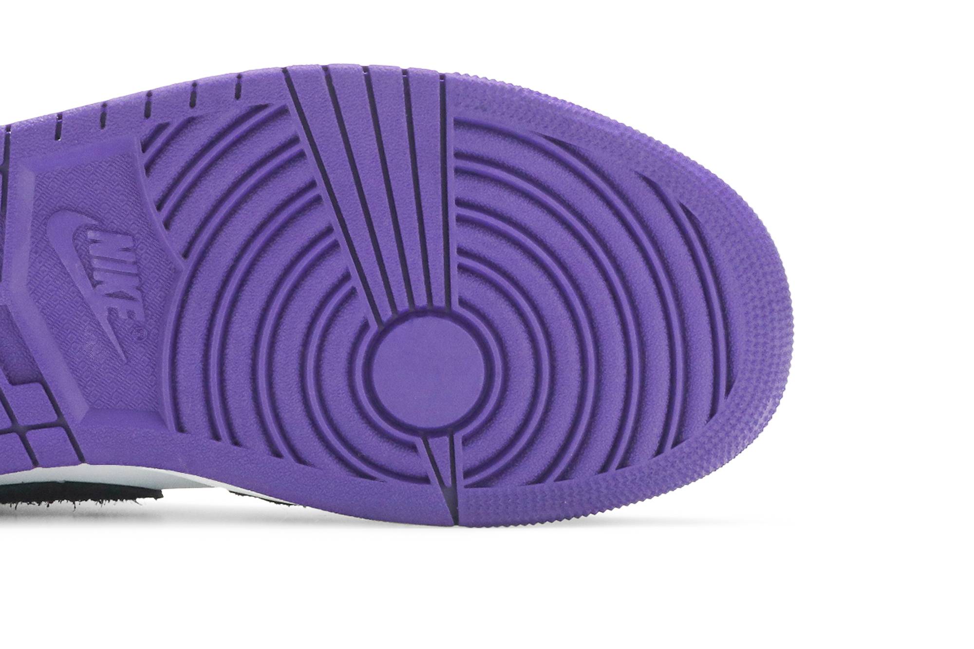 Air Jordan 1 Mid SE ‘Varsity Purple’ 852542-105
