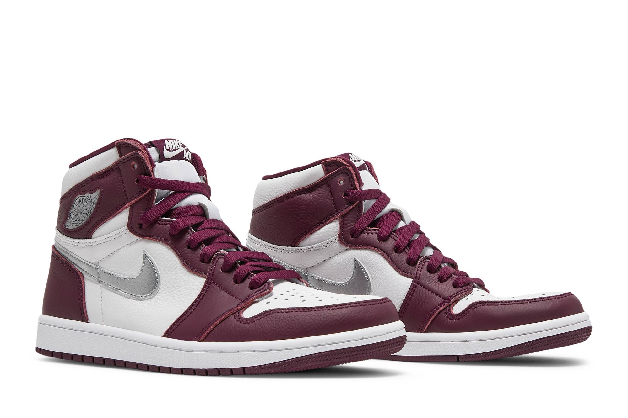 Air Jordan 1 Retro High ‘Bordeaux’ 555088-611