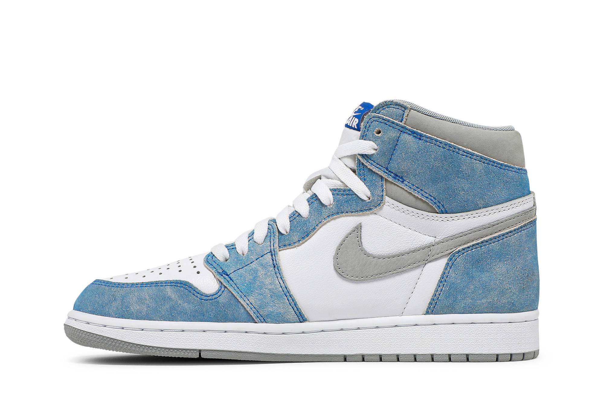 Air Jordan 1 Retro High OG ‘Hyper Royal’ 555088-402