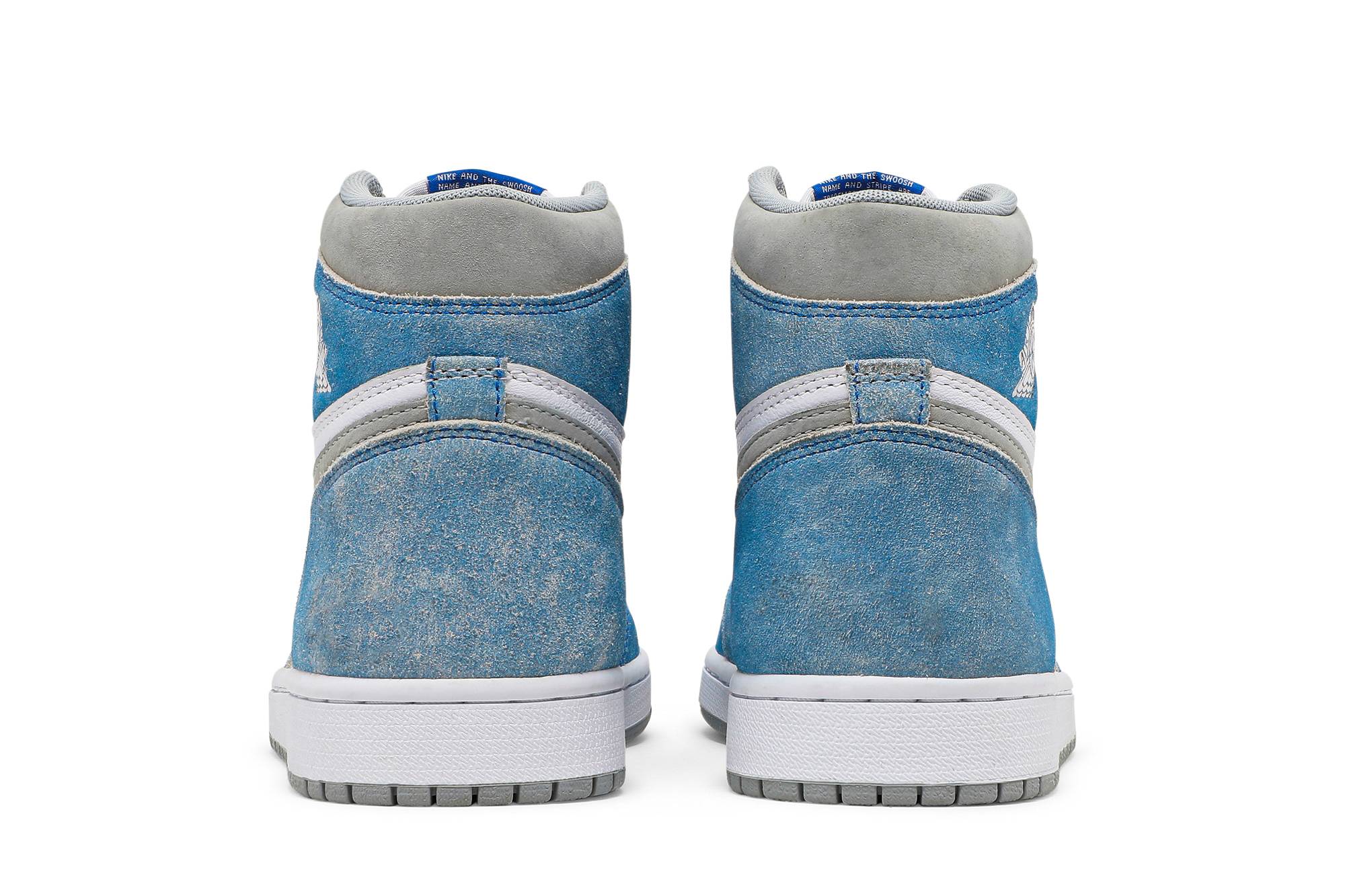 Air Jordan 1 Retro High OG ‘Hyper Royal’ 555088-402