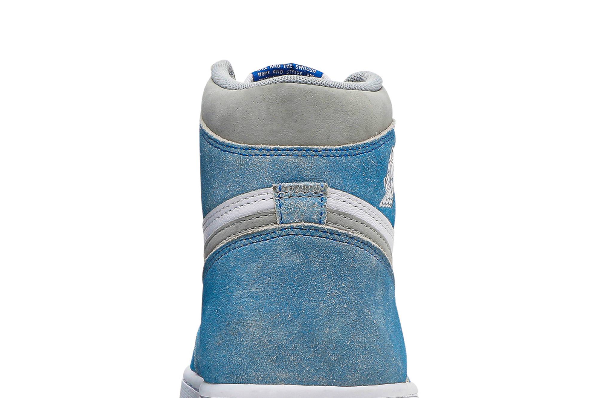 Air Jordan 1 Retro High OG ‘Hyper Royal’ 555088-402