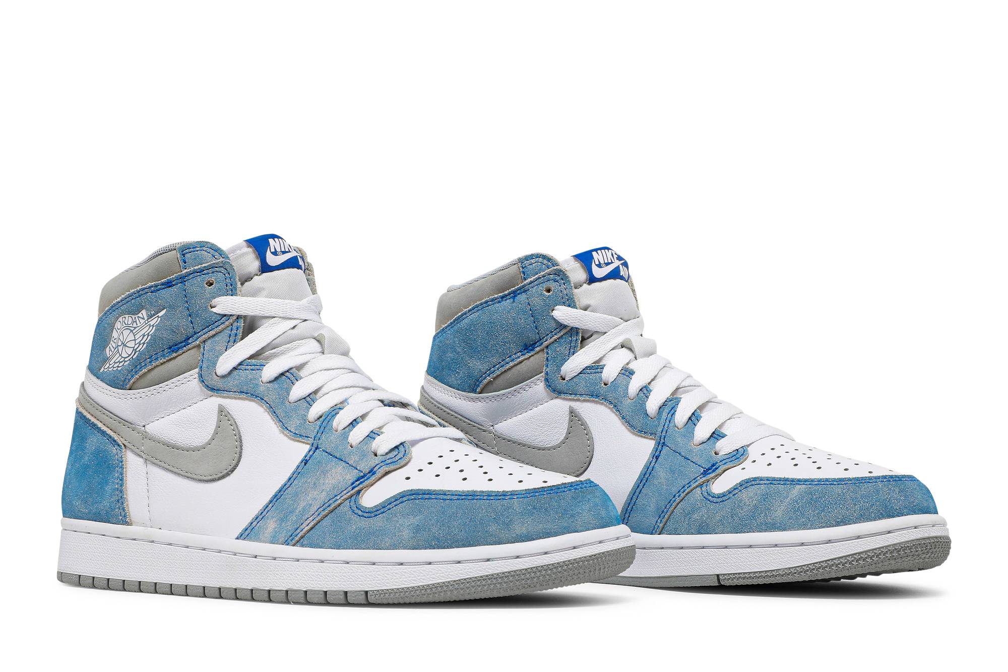 Air Jordan 1 Retro High OG ‘Hyper Royal’ 555088-402