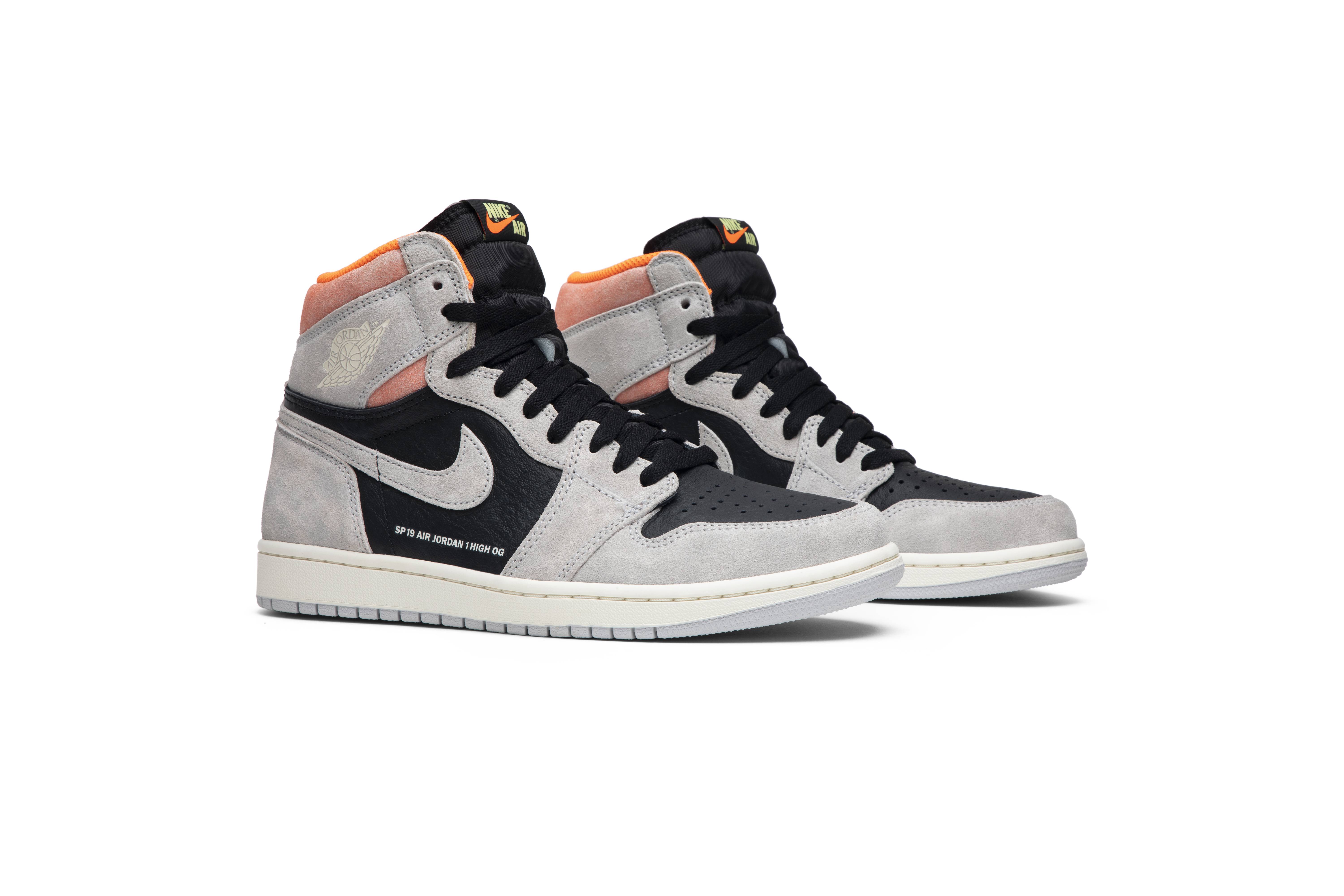 Air Jordan 1 Retro High OG ‘Neutral Grey’ 555088-018