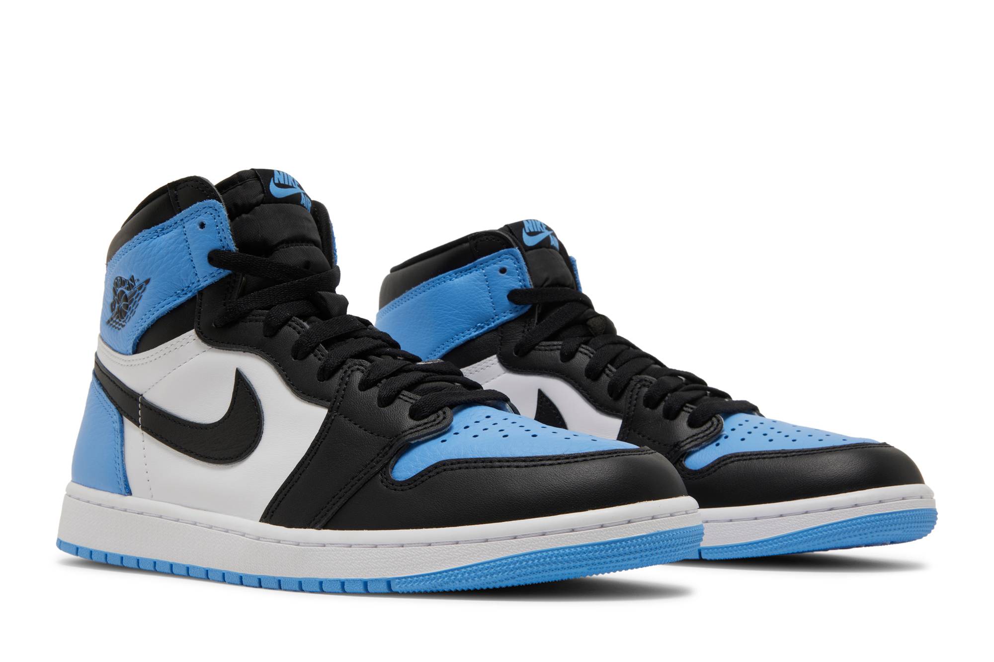 Air Jordan 1 Retro High OG ‘UNC Toe’ DZ5485-400