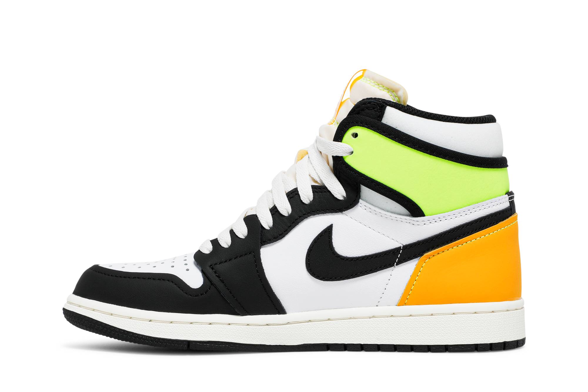 Air Jordan 1 Retro High OG ‘Volt Gold’ 555088-118