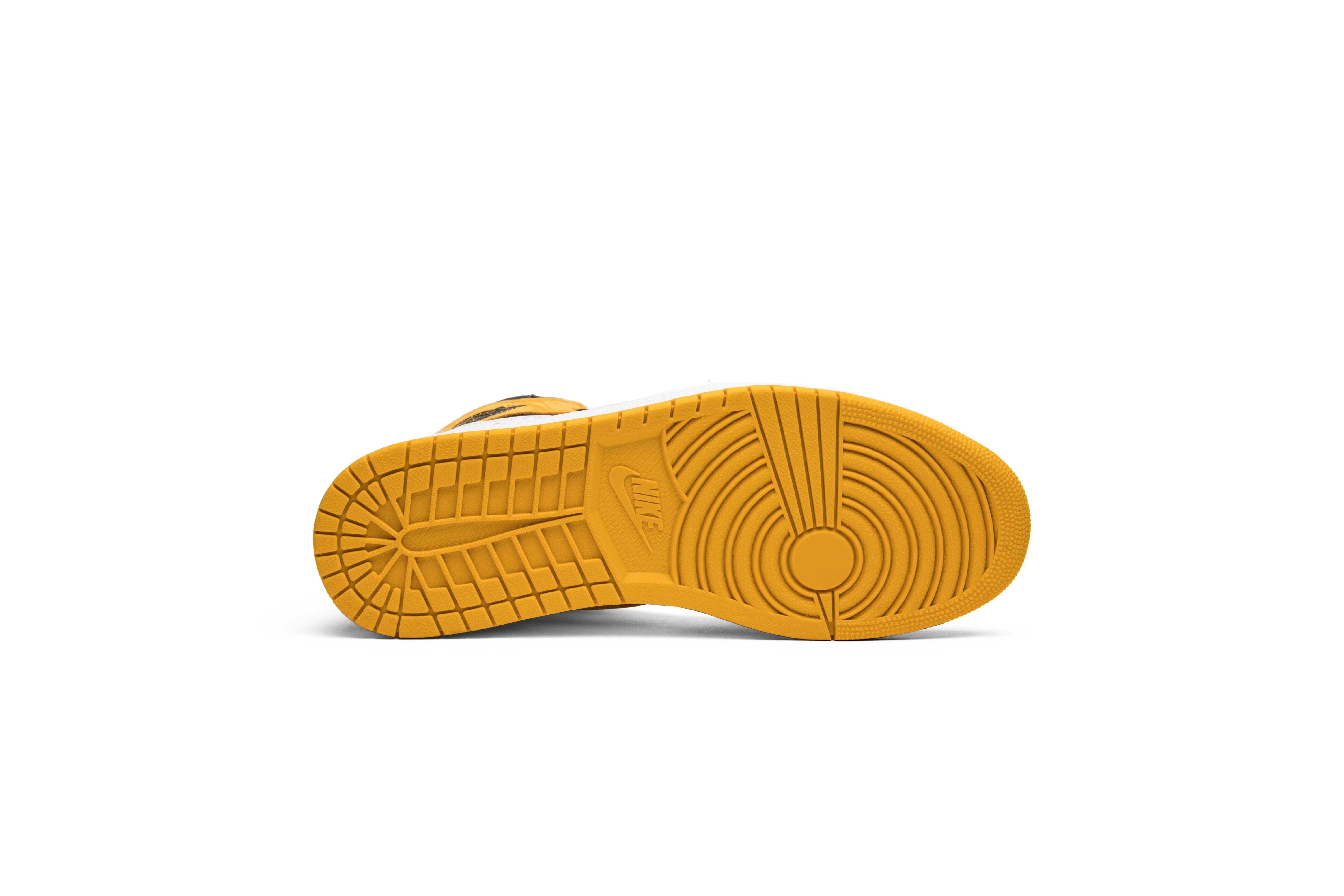 Air Jordan 1 Retro High OG Yellow Ochre 555088-109 Nicesnk