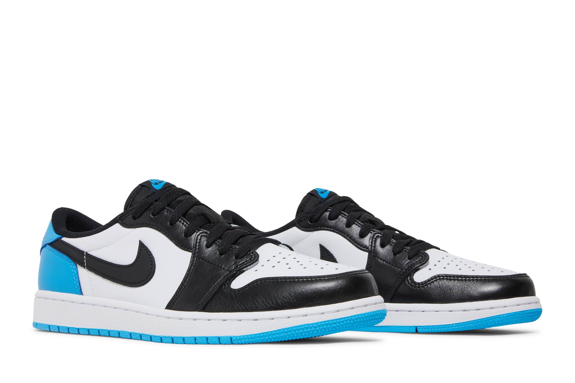 Air Jordan 1 Retro Low OG ‘UNC’ CZ0790-104