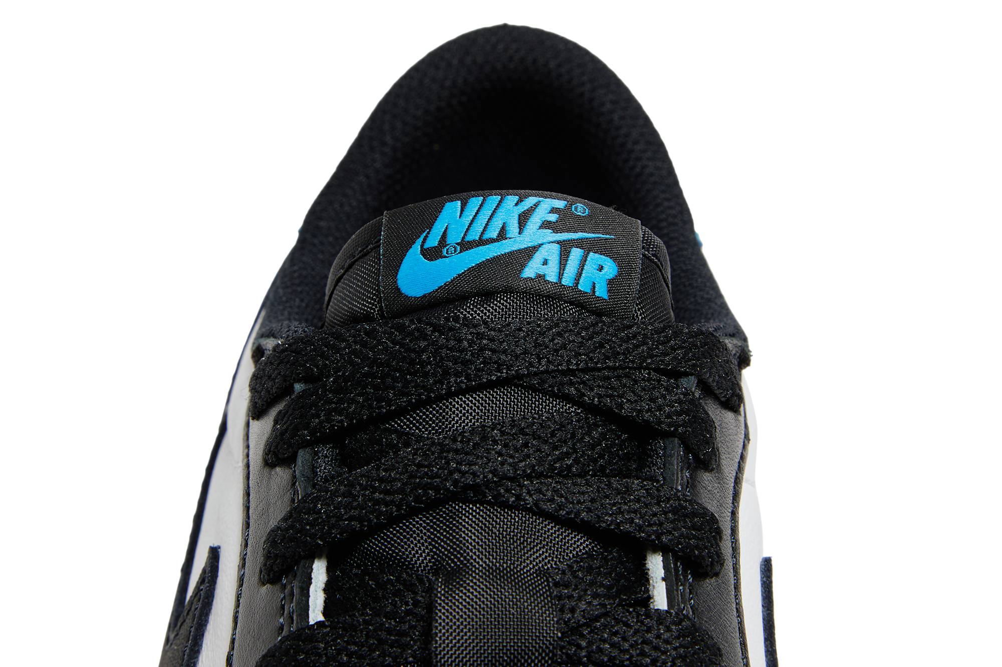 Air Jordan 1 Retro Low OG ‘UNC’ CZ0790-104