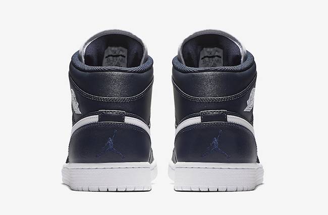 Air Jordan 1 Retro Mid ‘Obsidian White’ 554724-402