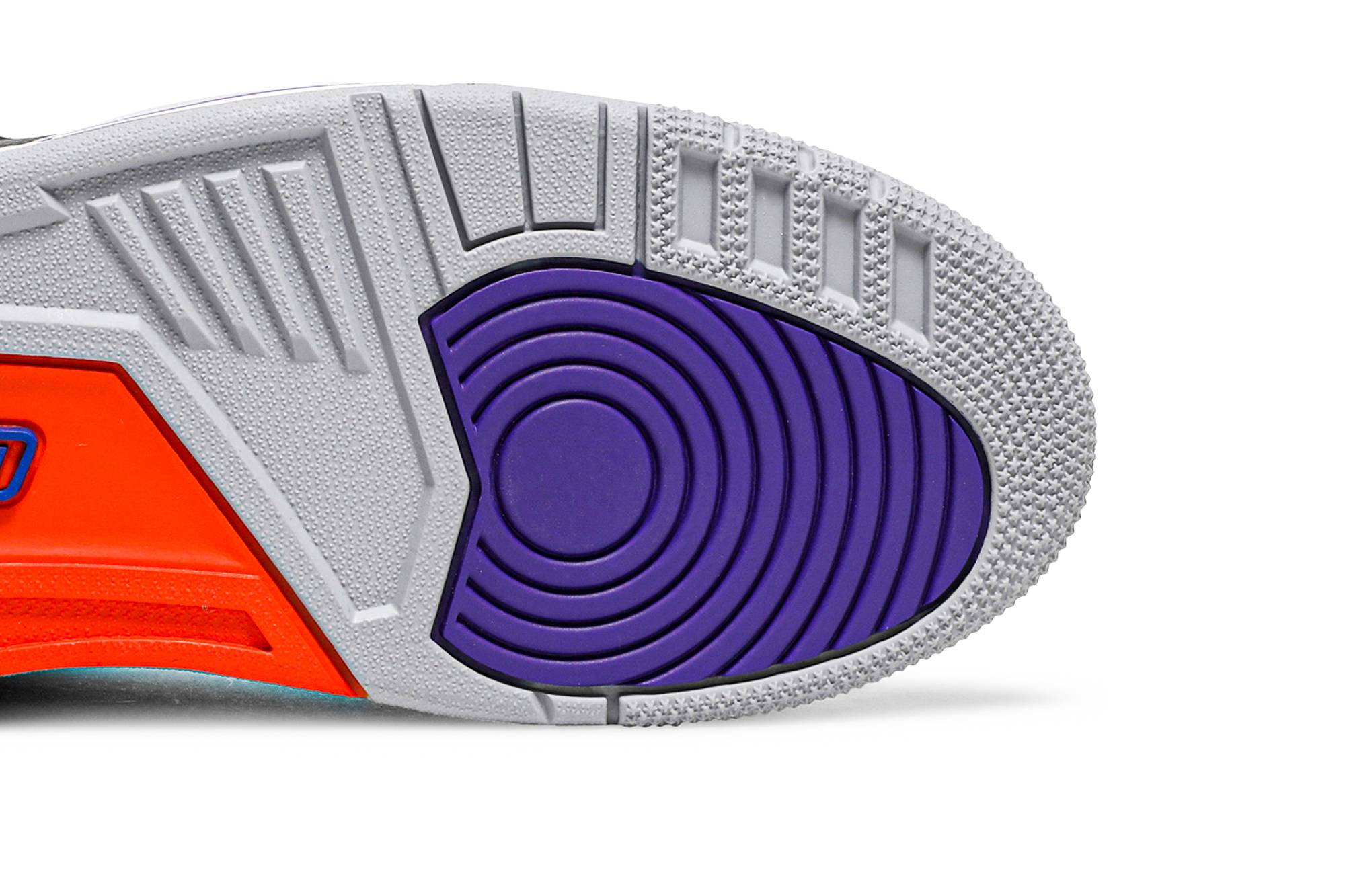 Air Jordan 3 Retro ‘Court Purple’ CT8532-050