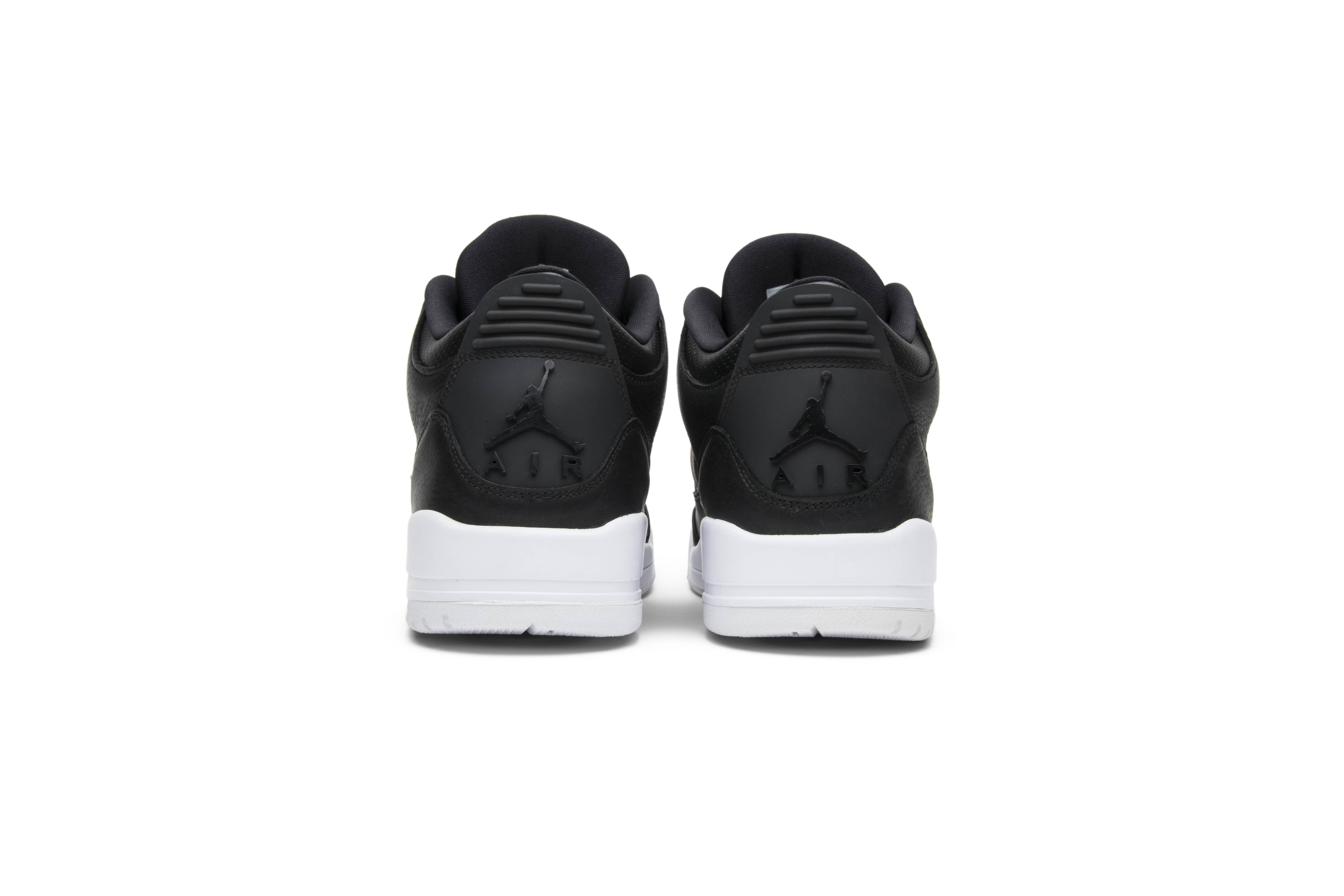 Air Jordan 3 Retro ‘Cyber Monday’ 136064-020