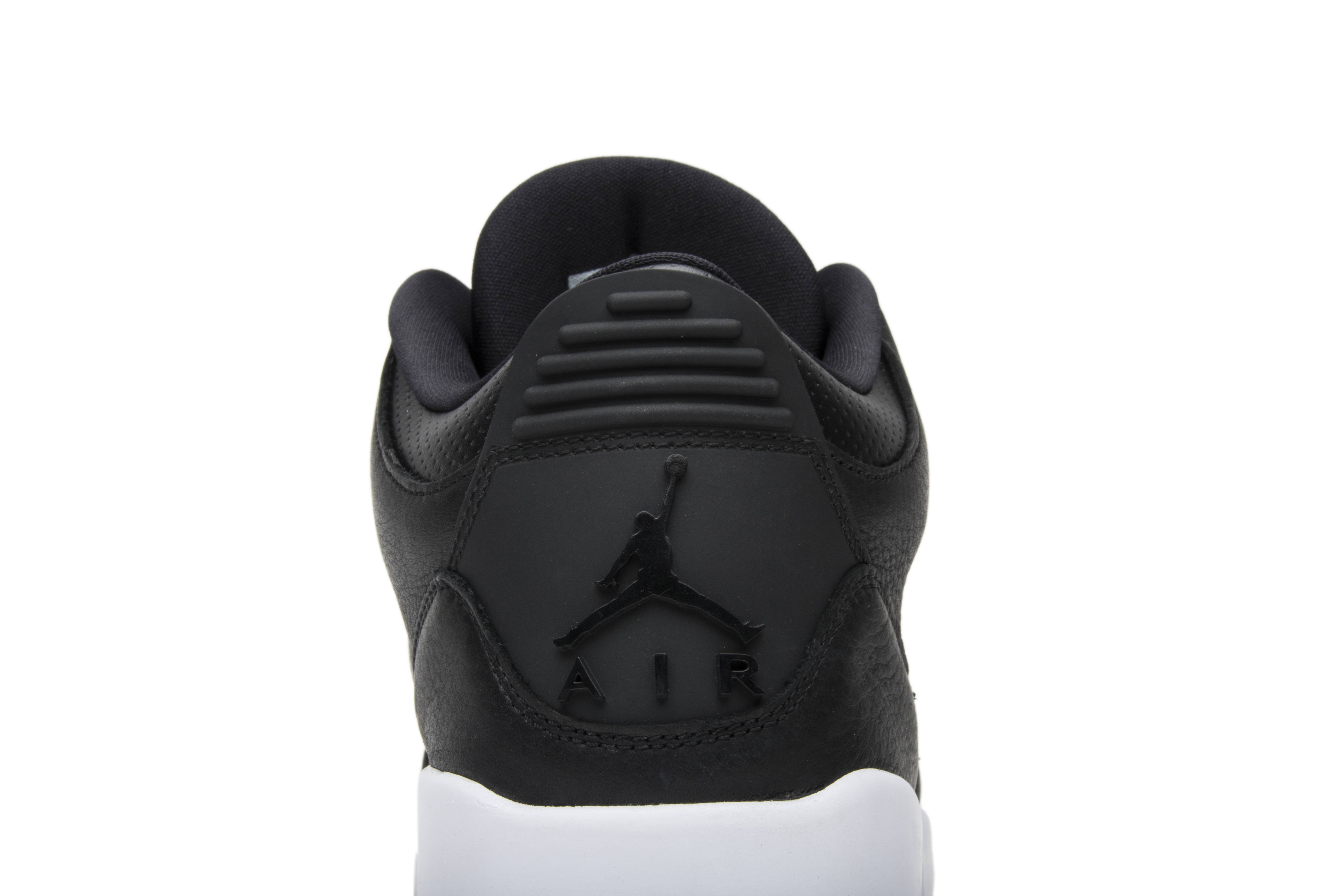Air Jordan 3 Retro ‘Cyber Monday’ 136064-020