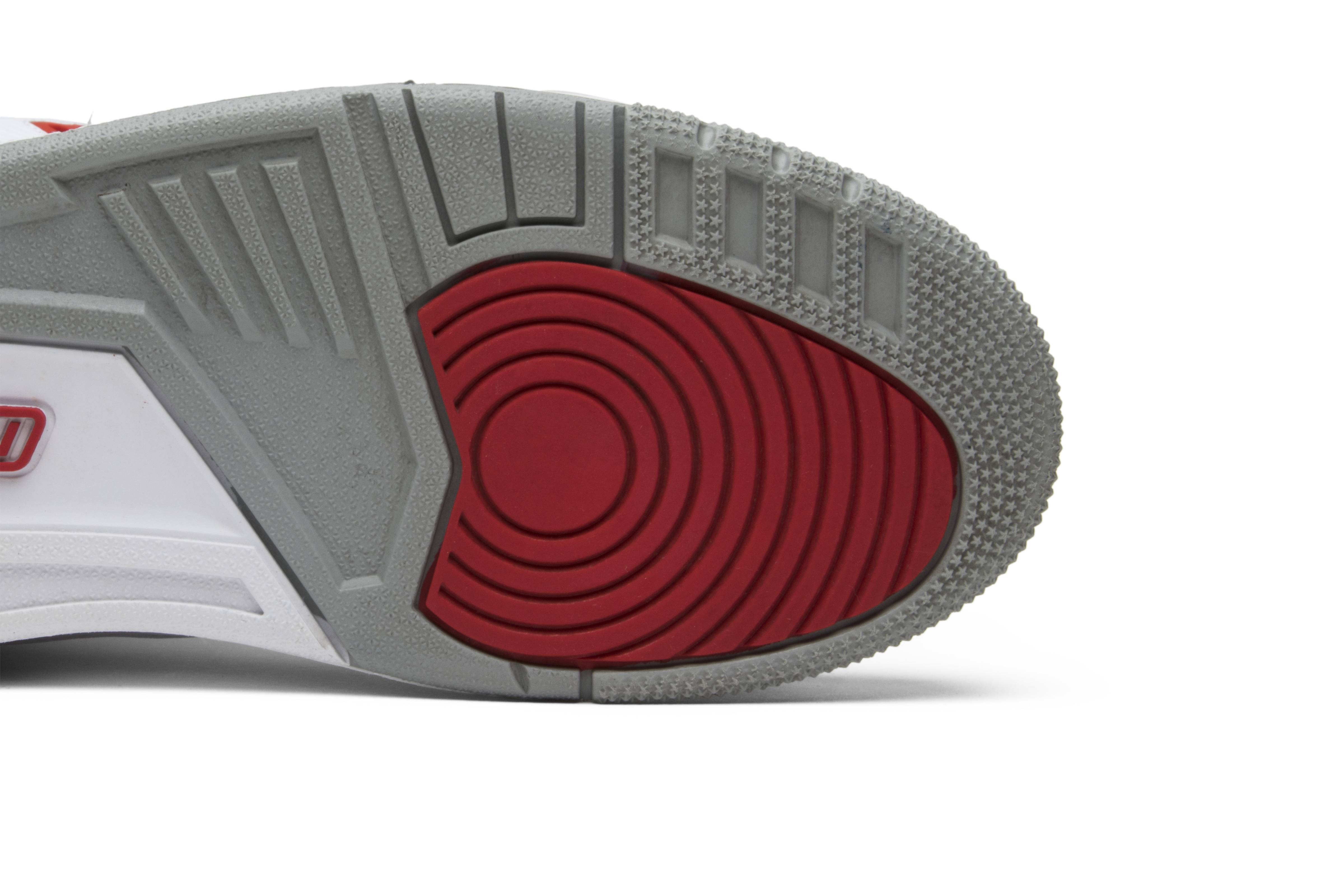Air Jordan 3 Retro ‘Fire Red’ 2013 [also worn by Zayn] 136064-120