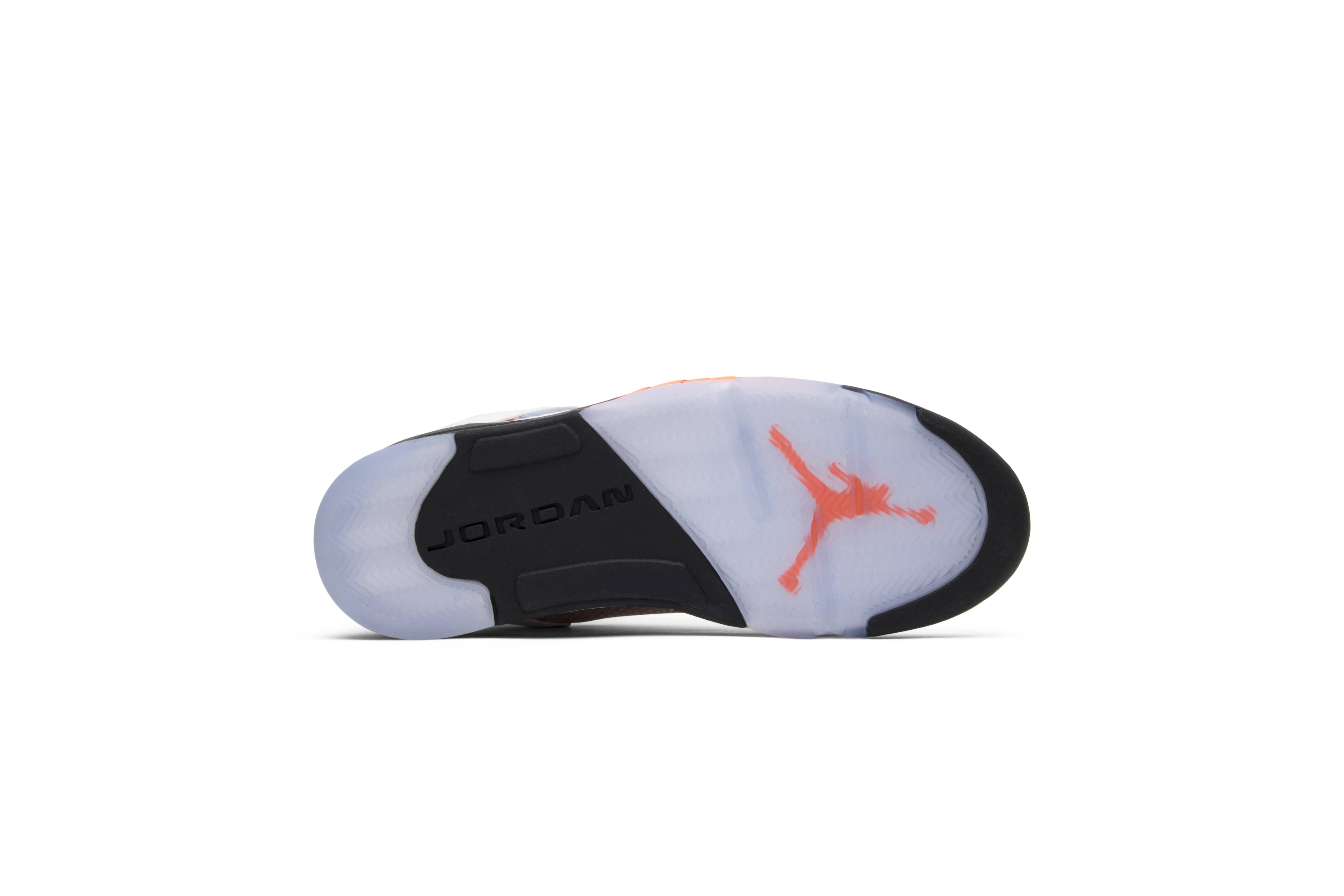 Air Jordan 5 Retro ‘International Flight’ 136027-148