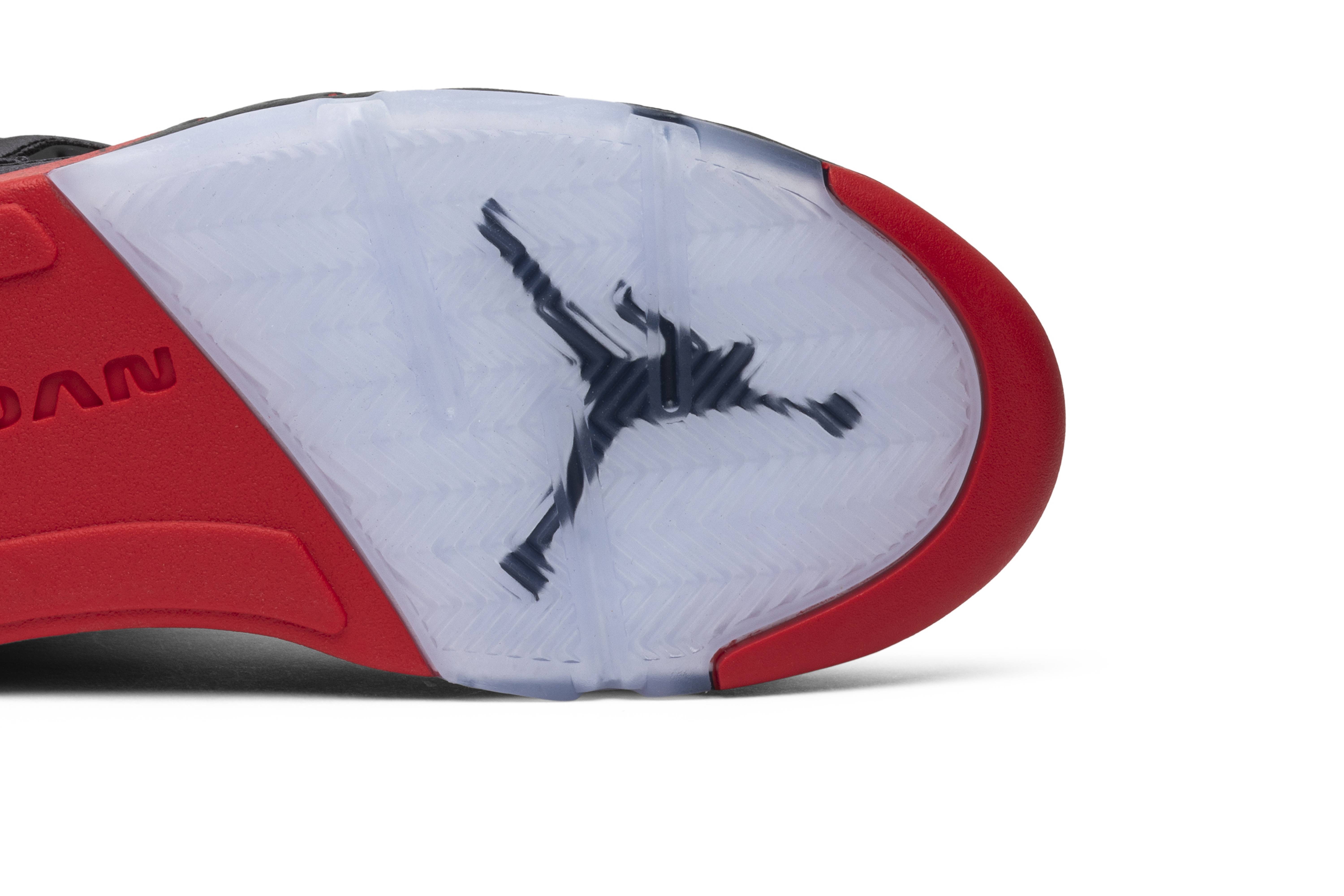 Air Jordan 5 Retro ‘Satin Bred’ 136027-006