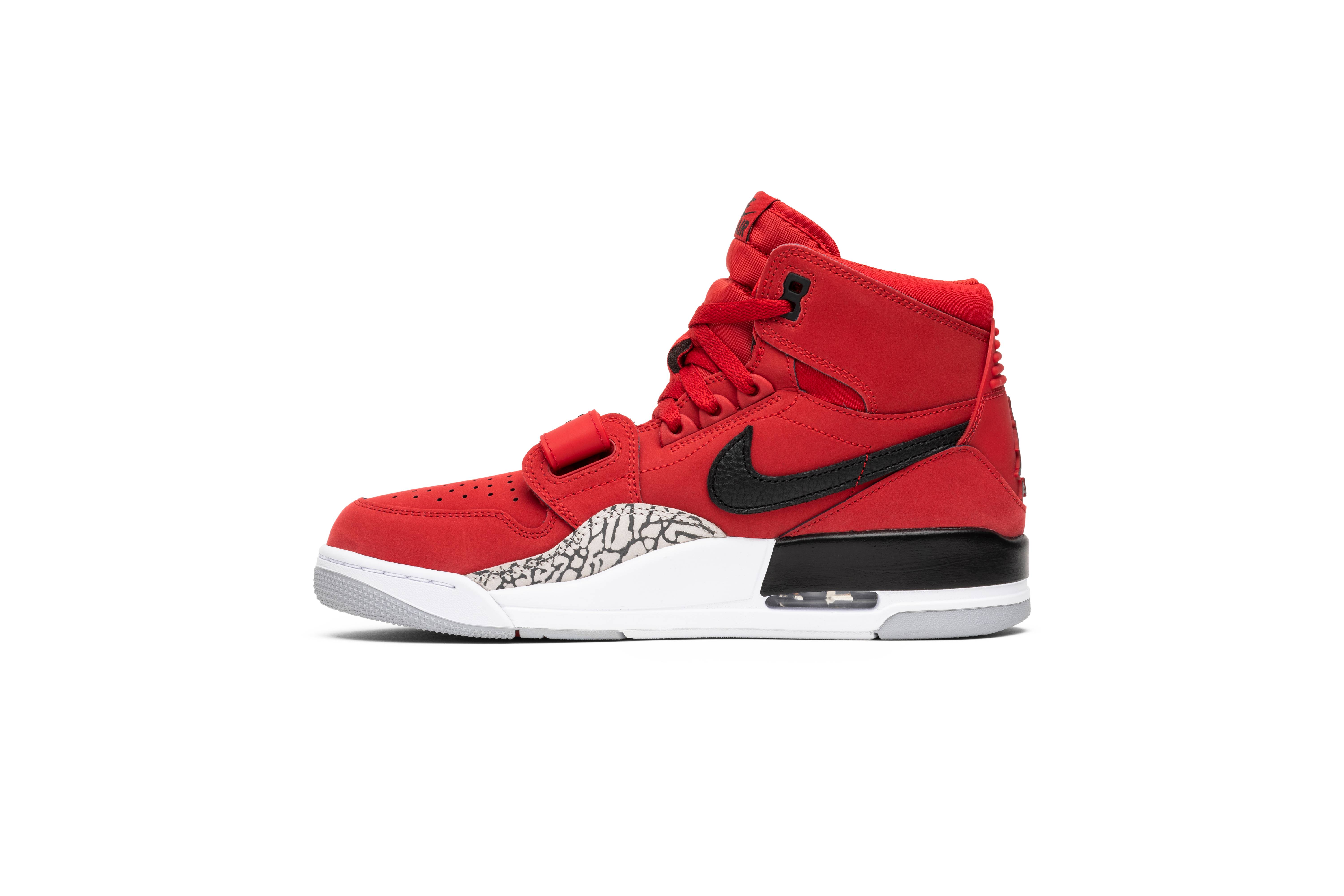Air Jordan Legacy 312 ‘Toro’ AV3922-601